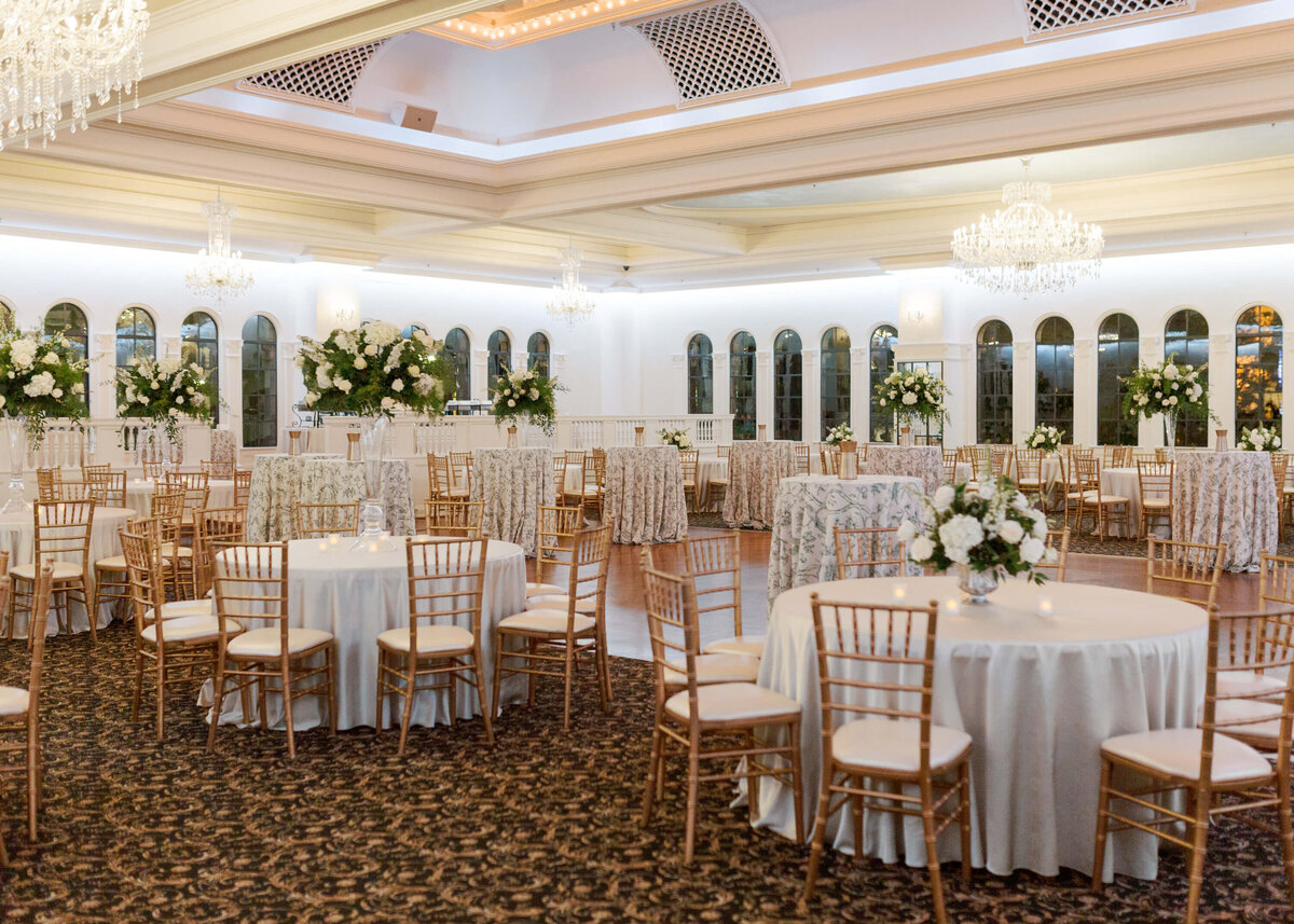 Wedding reception at The Florentine in Birmingham, AL