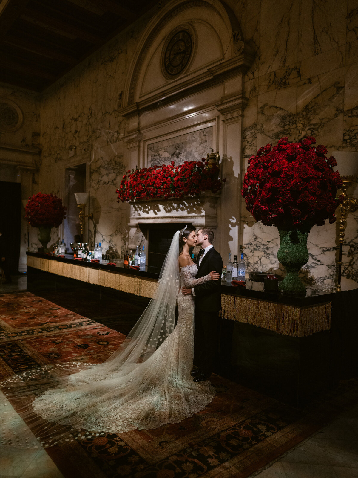 metropolitanclubwedding-normacohenproductions-newyorkluxurywedding-felixfeyginphotography-023