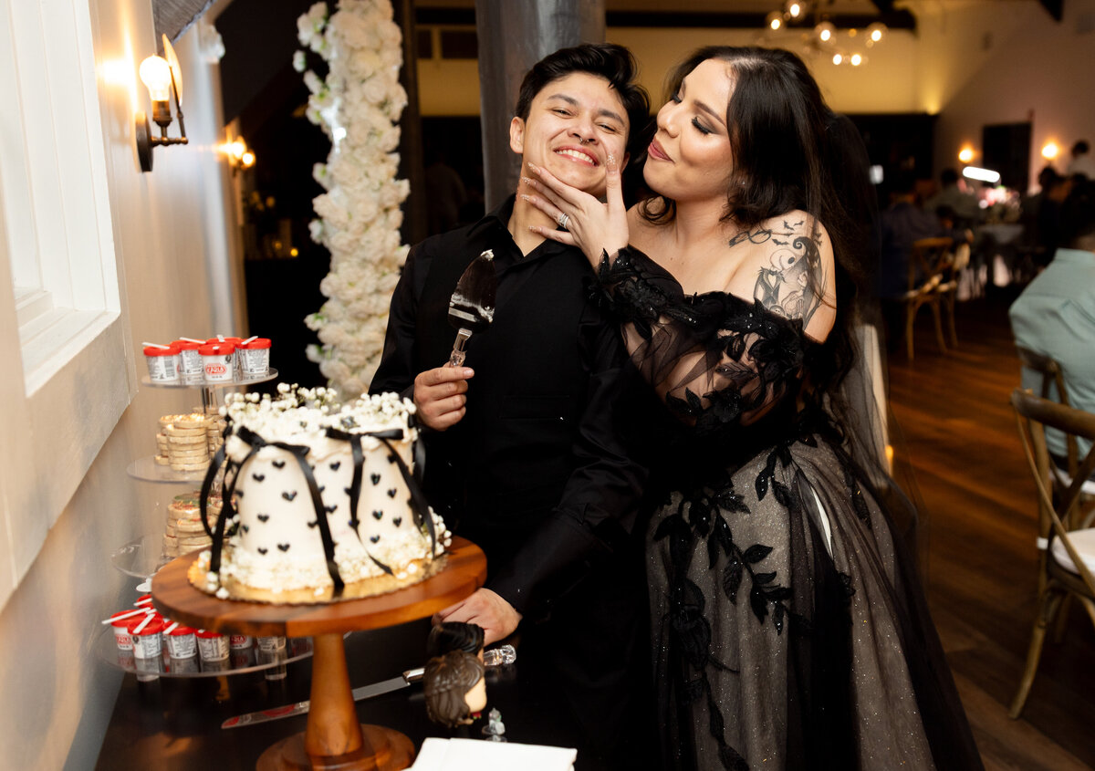 A&LWeddingCeremonytoCakeCutting-661