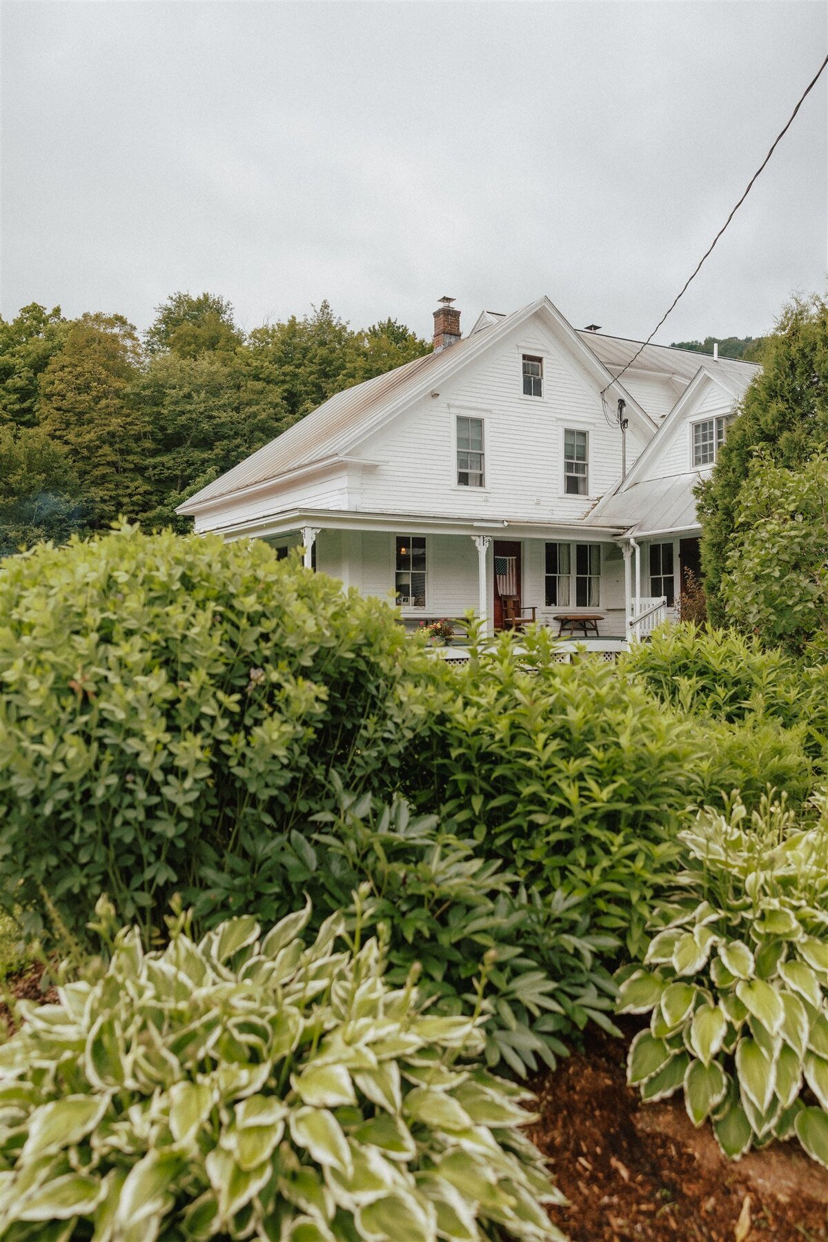 luna-munn-photography-lareau-farm-inn-wedding-vermont-shannon-david0001