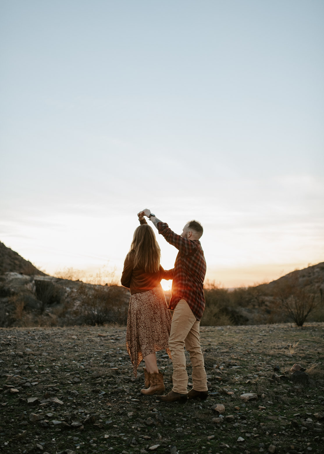 phoenix-arizona-sunset-anniversary-couple-photos-100