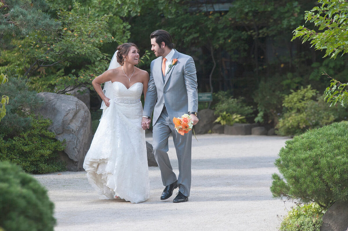 Anderson Japanese Gardens walking through Rockford Wedding Photography