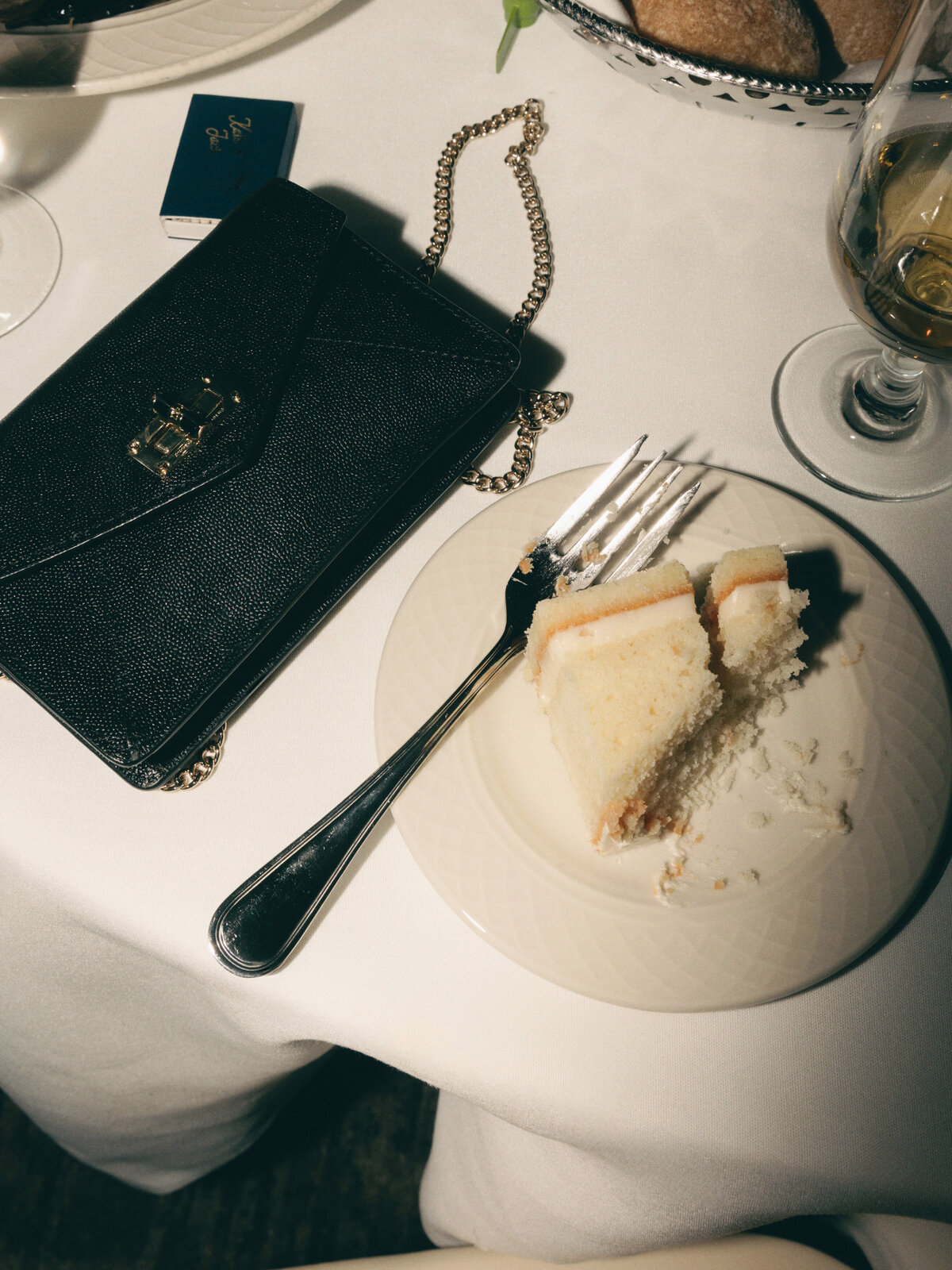 best-seattle-wedding-photographers-the-tenneys-at-washington-athletic-club-63