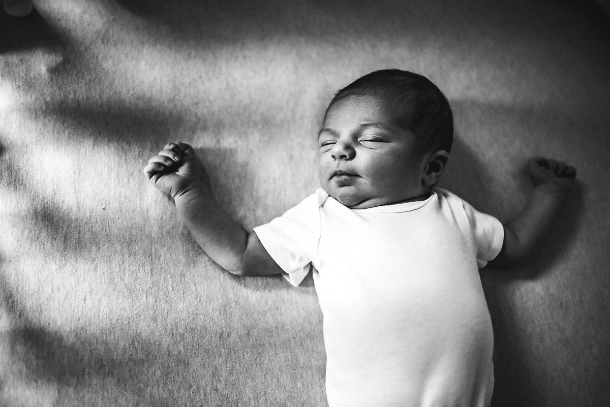 beautiful-newborn-photography-in-troutman