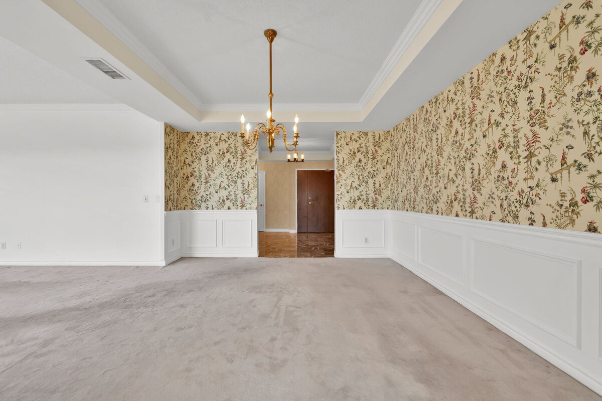 7.2 Dining Room