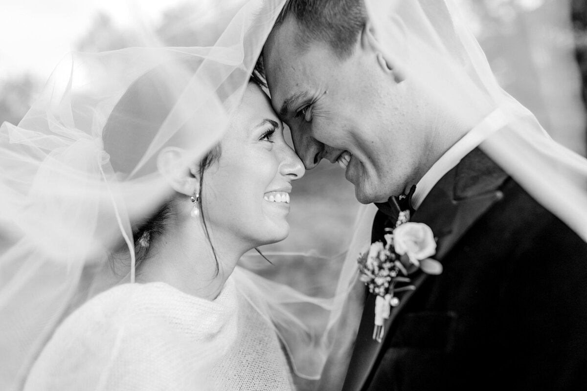 Wedding at Discovery World Milwaukee WI