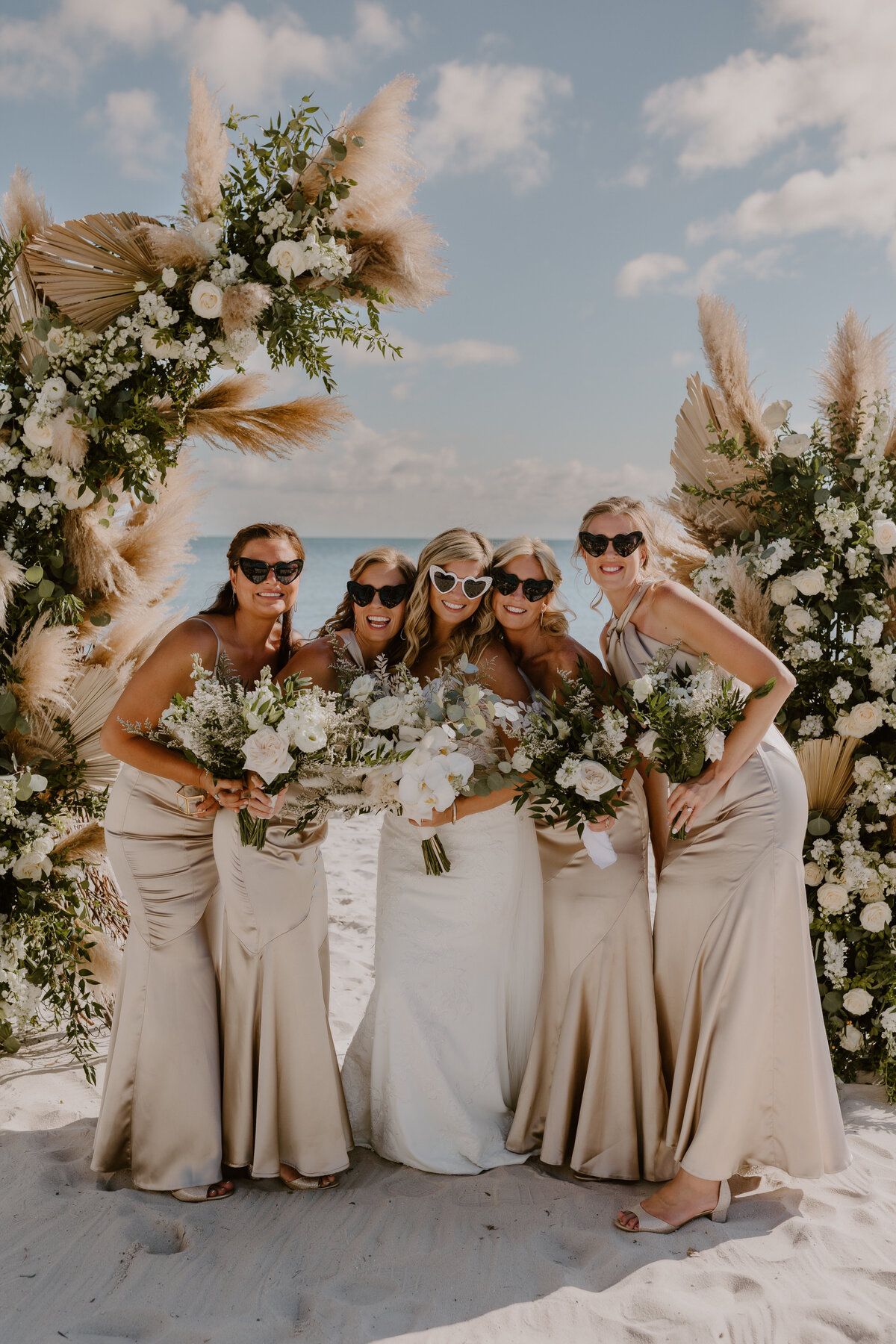 LAURA MATZEL 8 - KEY WEST WEDDING PHOTOGRAPHY - KEYWEST WEDDING PLANNER - FLORIDA KEYS WEDDING - ISLAMORADA WEDDING - ISLAND WEDDING