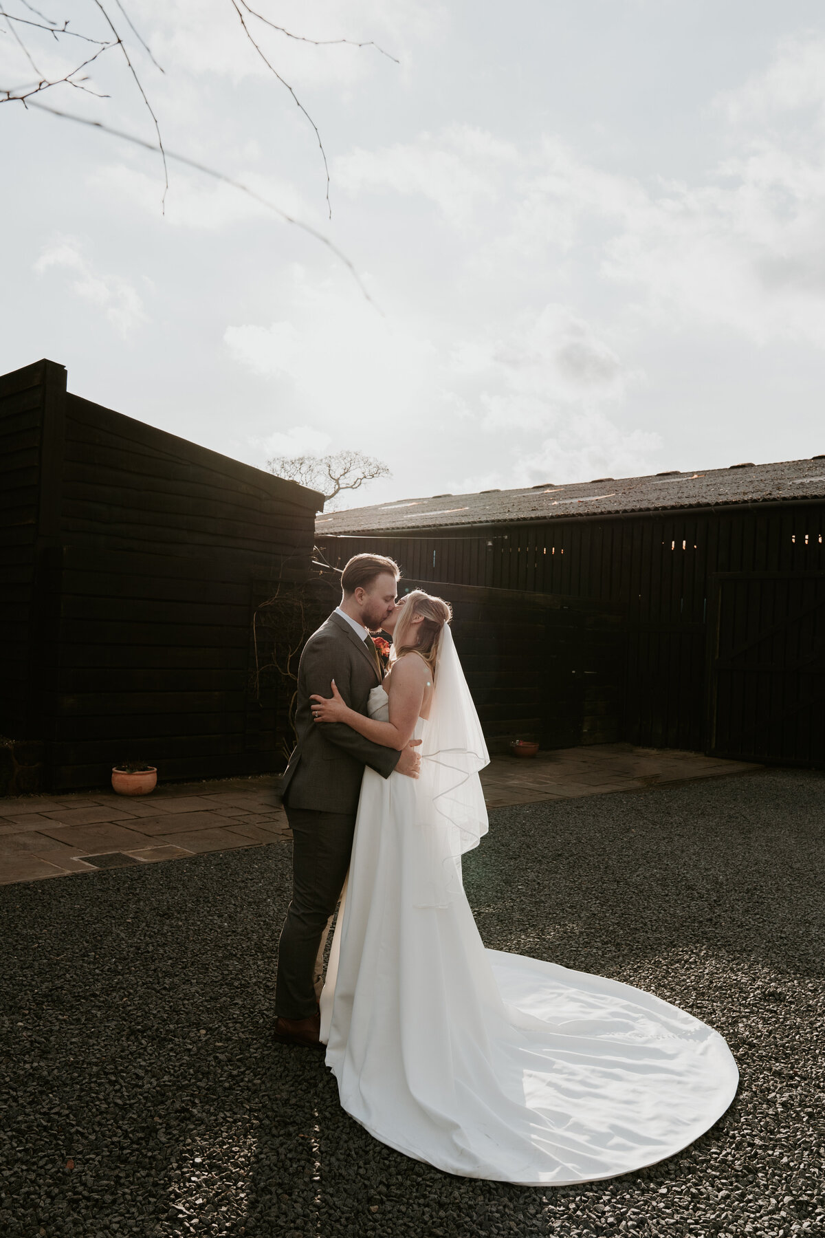GraceDovePhotography_Charlotte&JoshuaWedding_Couple-Portraits-37