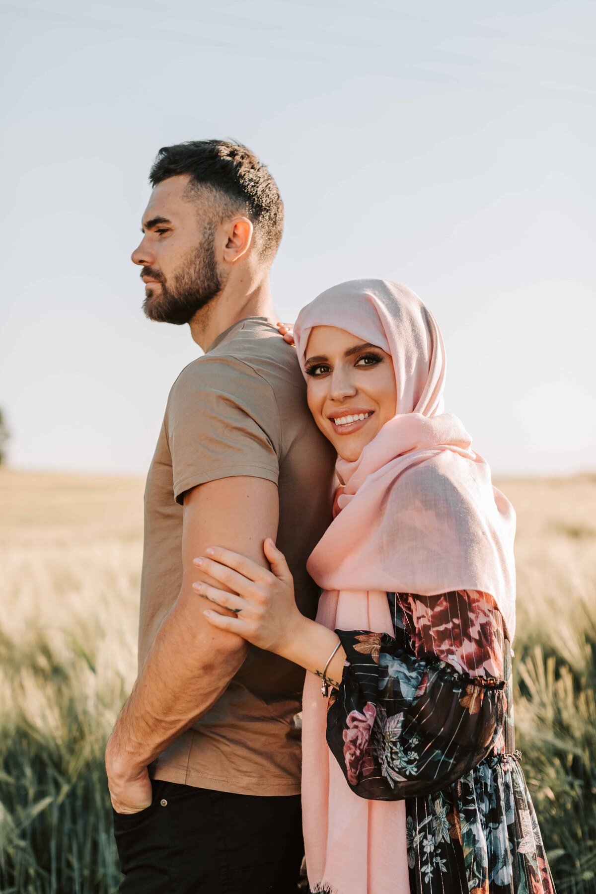 couple-posing