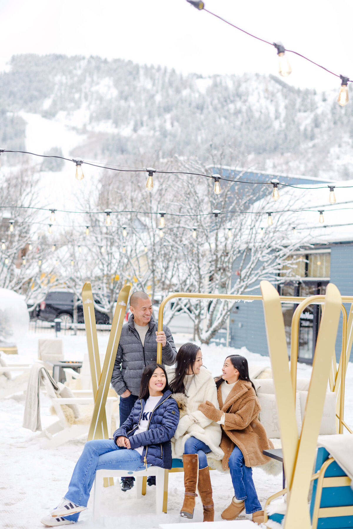 078-Ho_Family_Portraits_Hotel_Jerome_Aspen_Photographer_MaggShots_Photography