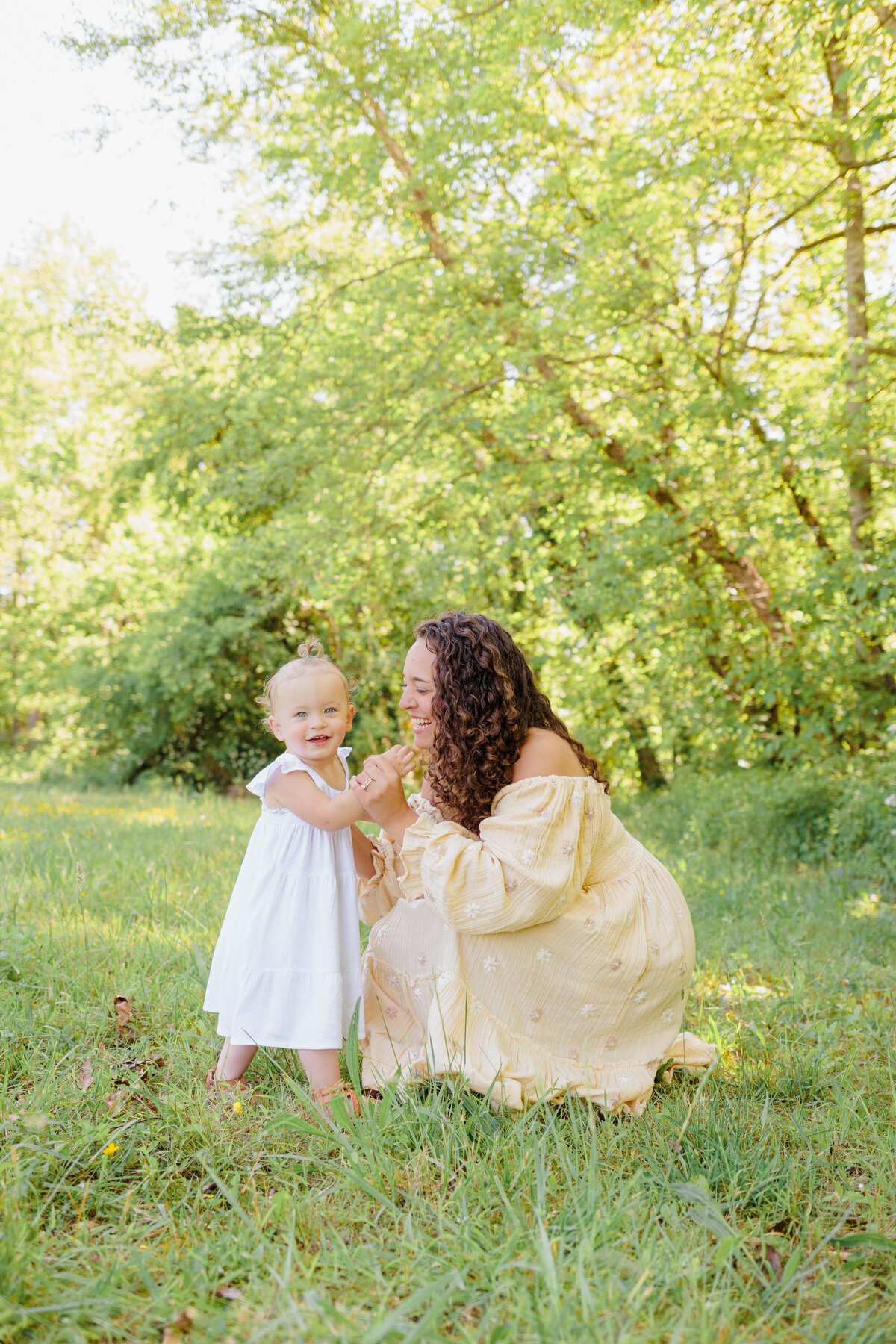 Asheville Family Photographer captures photos of mom and toddler girl