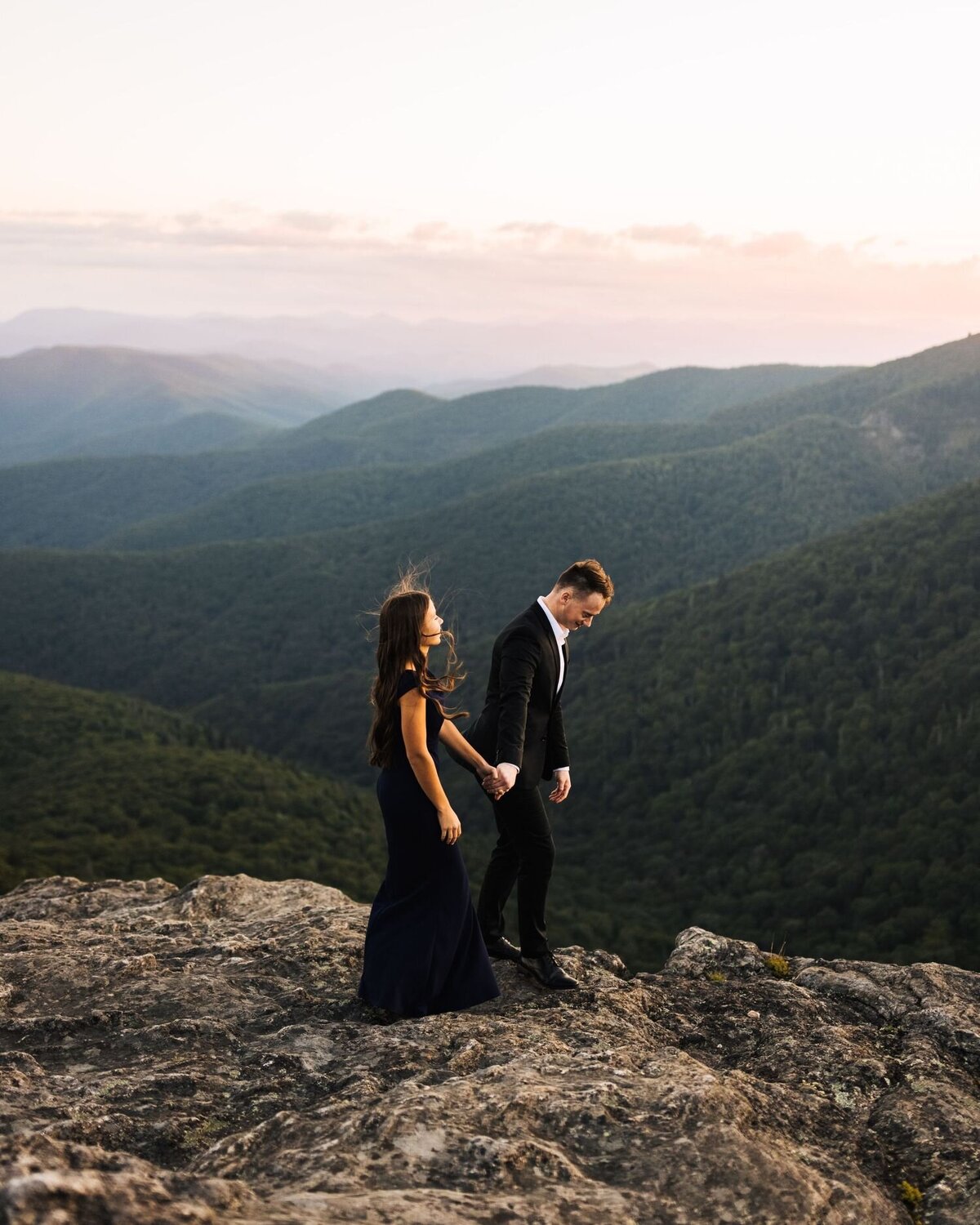 Devils courthouse engagement session