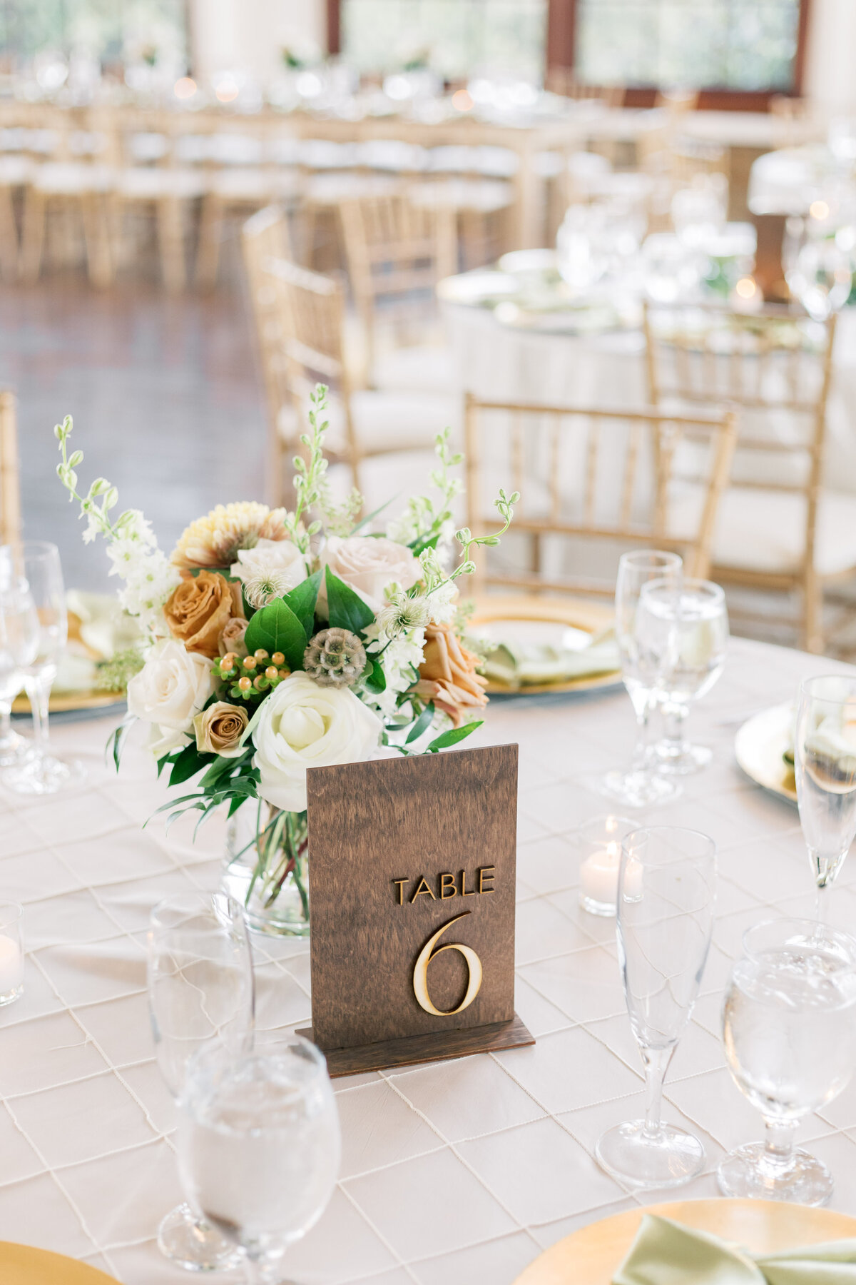 Reception Raspberry Plains Manor Katie Fri Photography
