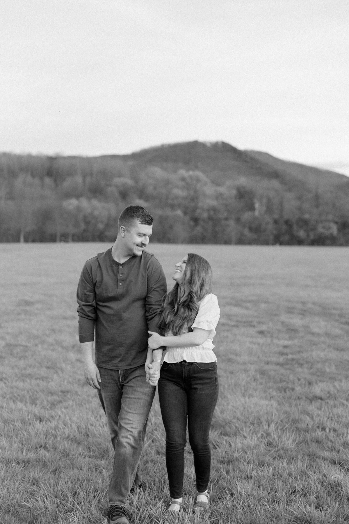 Colorful-Springtime-Greenhill-Park-Roanoke-Engagement-Session-Photography-S-153