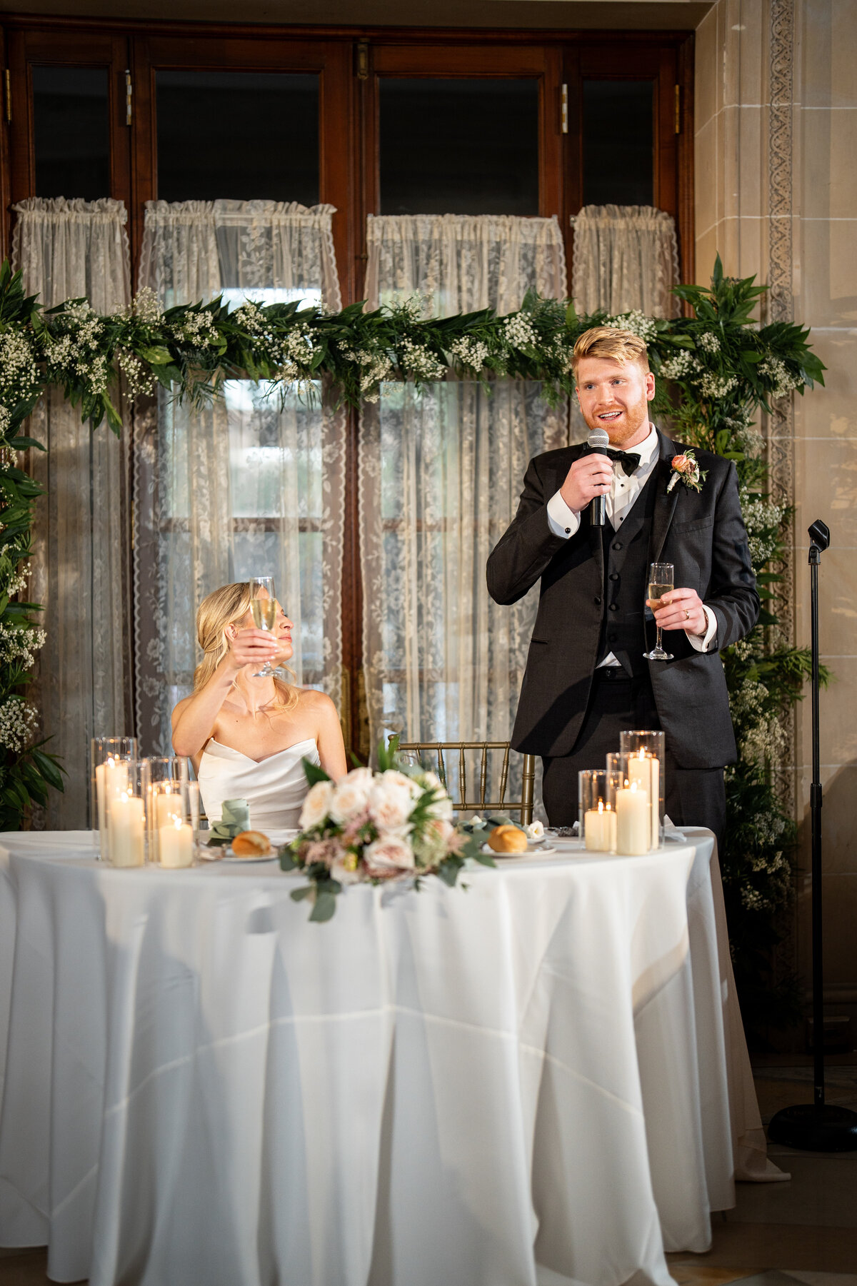 35-Editors-Favorites-Armor-house-lake-forest-wedding-50 mm