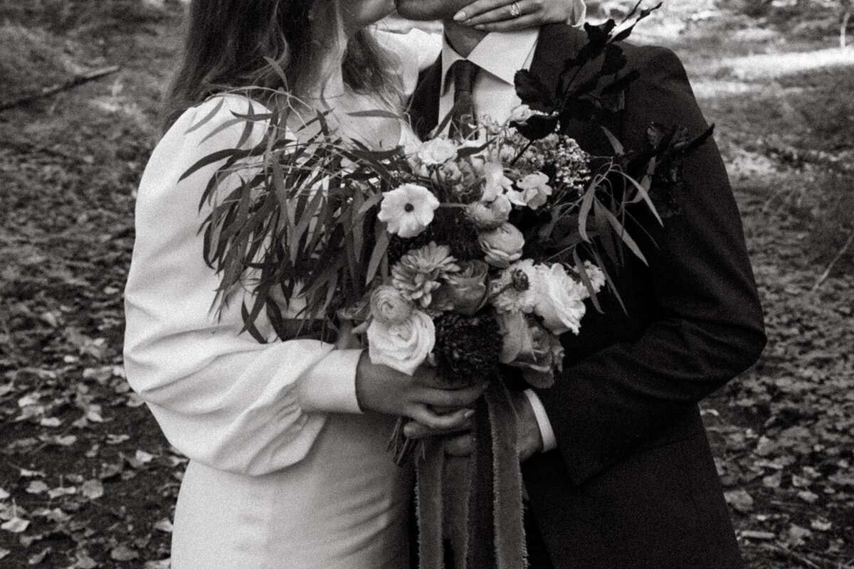 MtRainierSmallWedding-DallinHazard-509