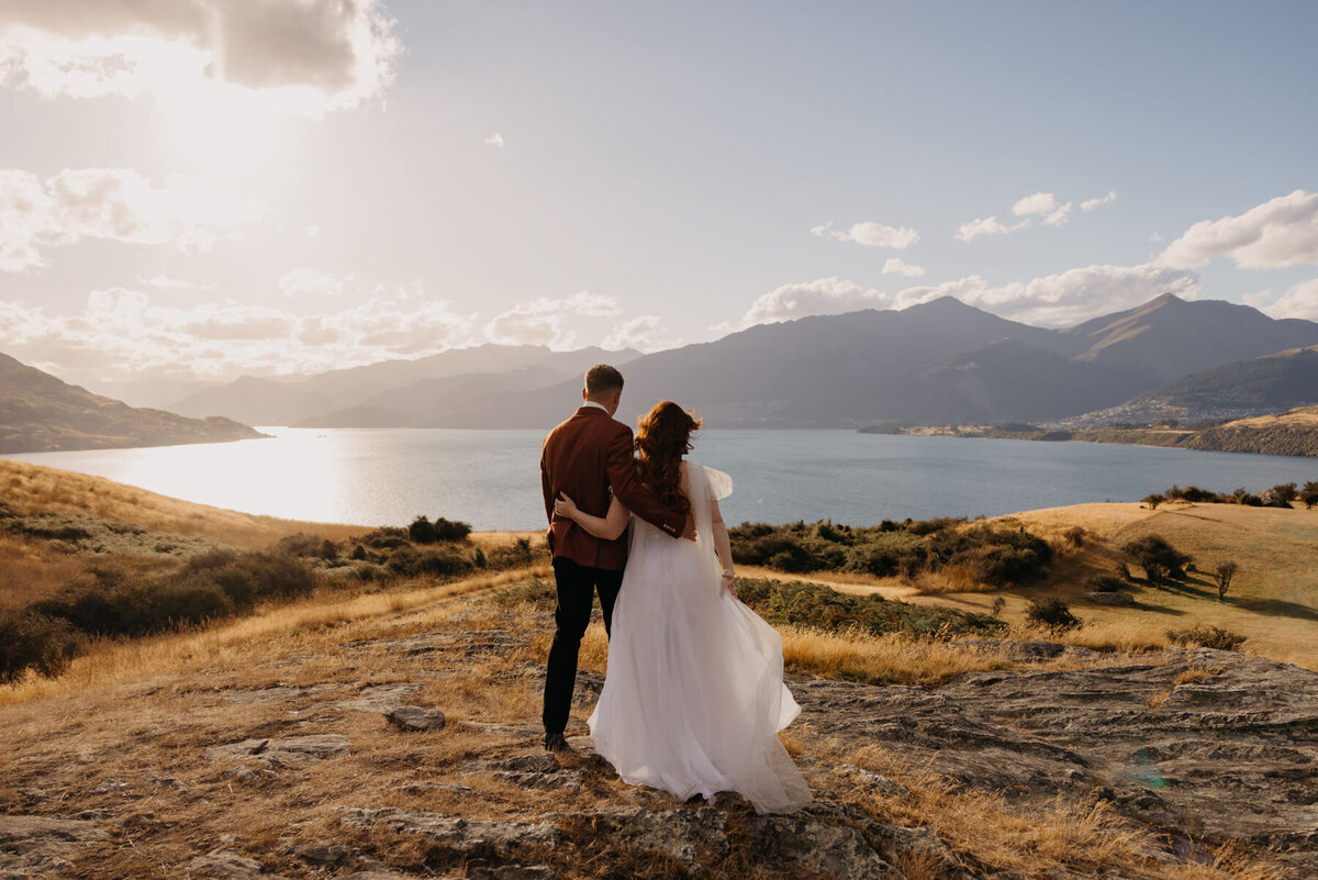 Queenstown elopement photographer, whimsical elopement at Jacks Point