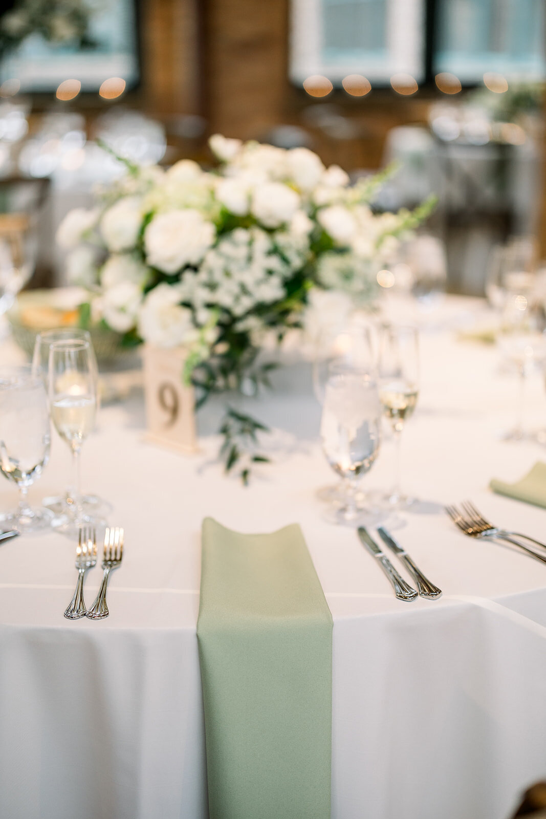 JessAndJohnWeddingSneakPeek-106