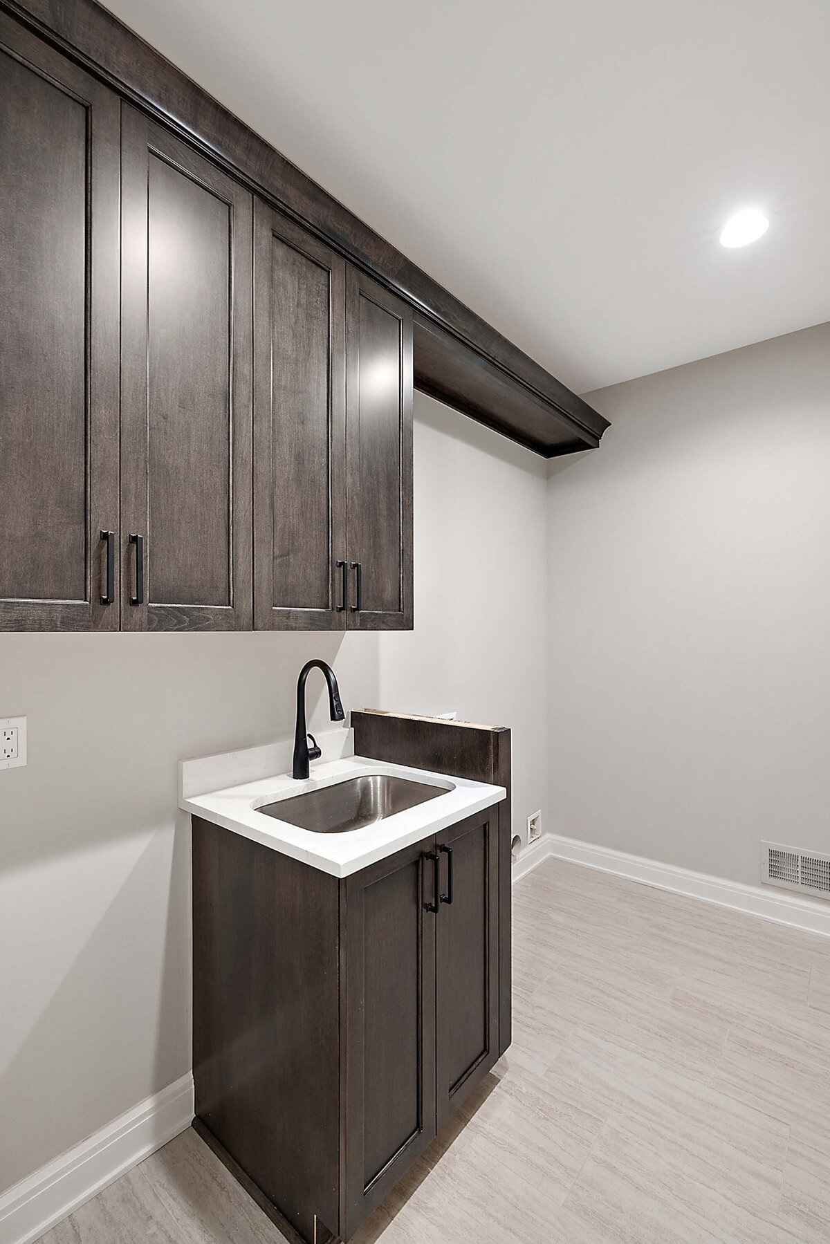 6655 Roseberry Interior-22