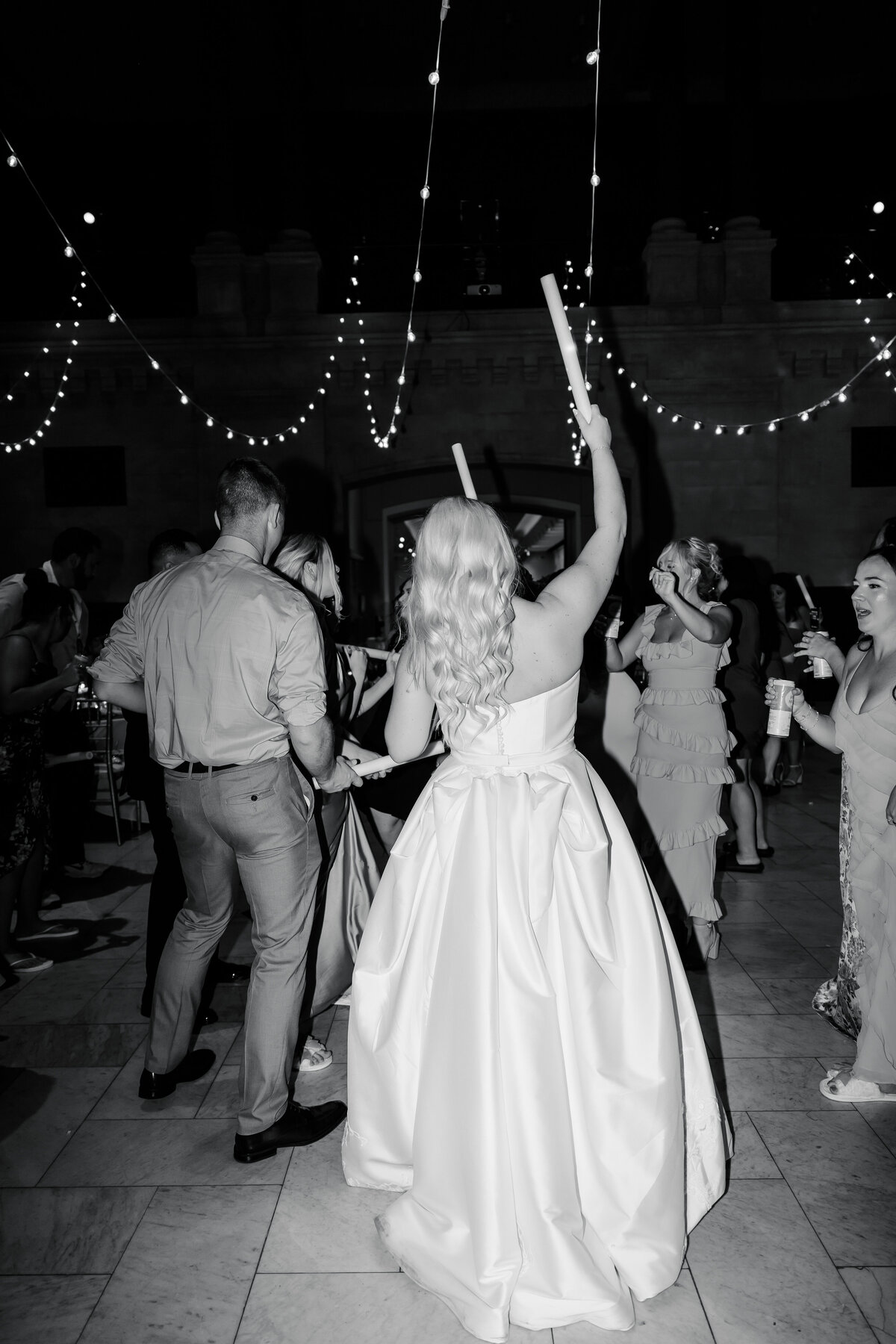 kasia-sickau-photography-cincinnati-ohio-wedding-photographer-caitlyn-mohammed-cincinnati-art-museum-wedding2