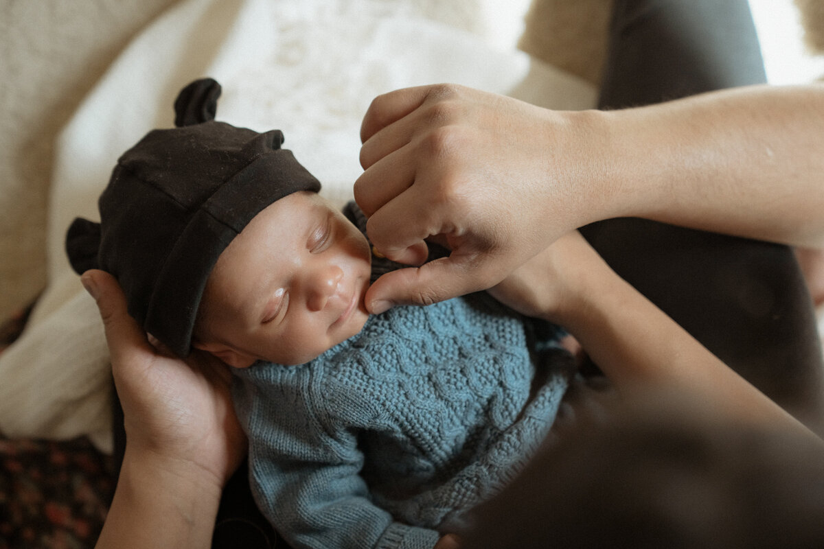 Komal-Pranu-Newborn-Photoshoot-Seattle-WA-Amy-Law-Photography-43