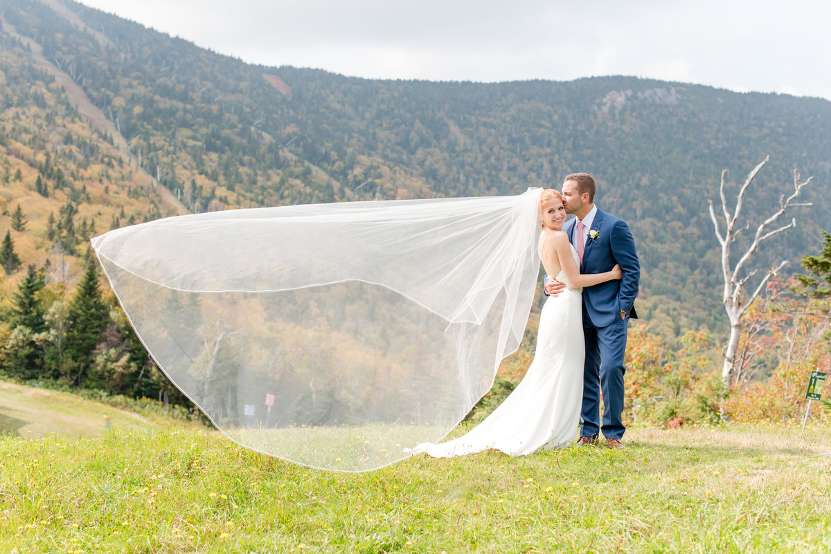 Sugarbush Vermont Wedding-Vermont Wedding Photographer-  Ashley and Joe Wedding 203671-23