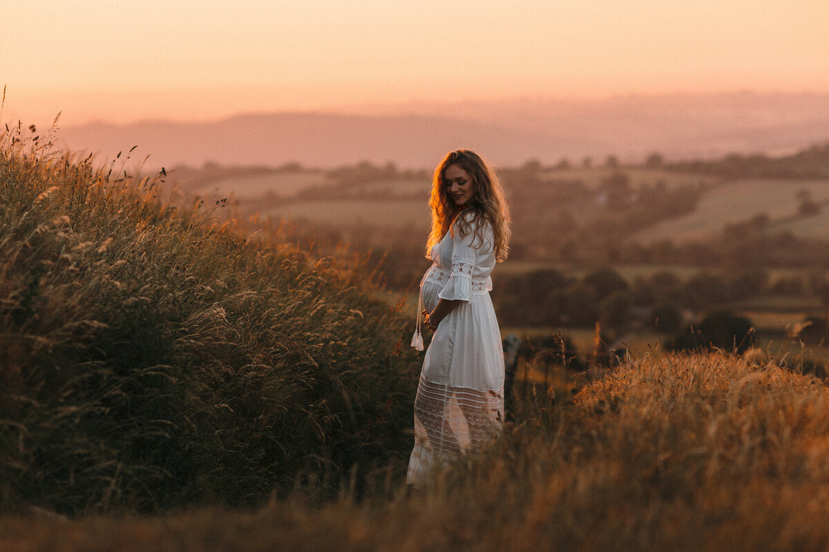 Maternity Photographer Devon_Bantham Beach, UK_Freckle Photography_005