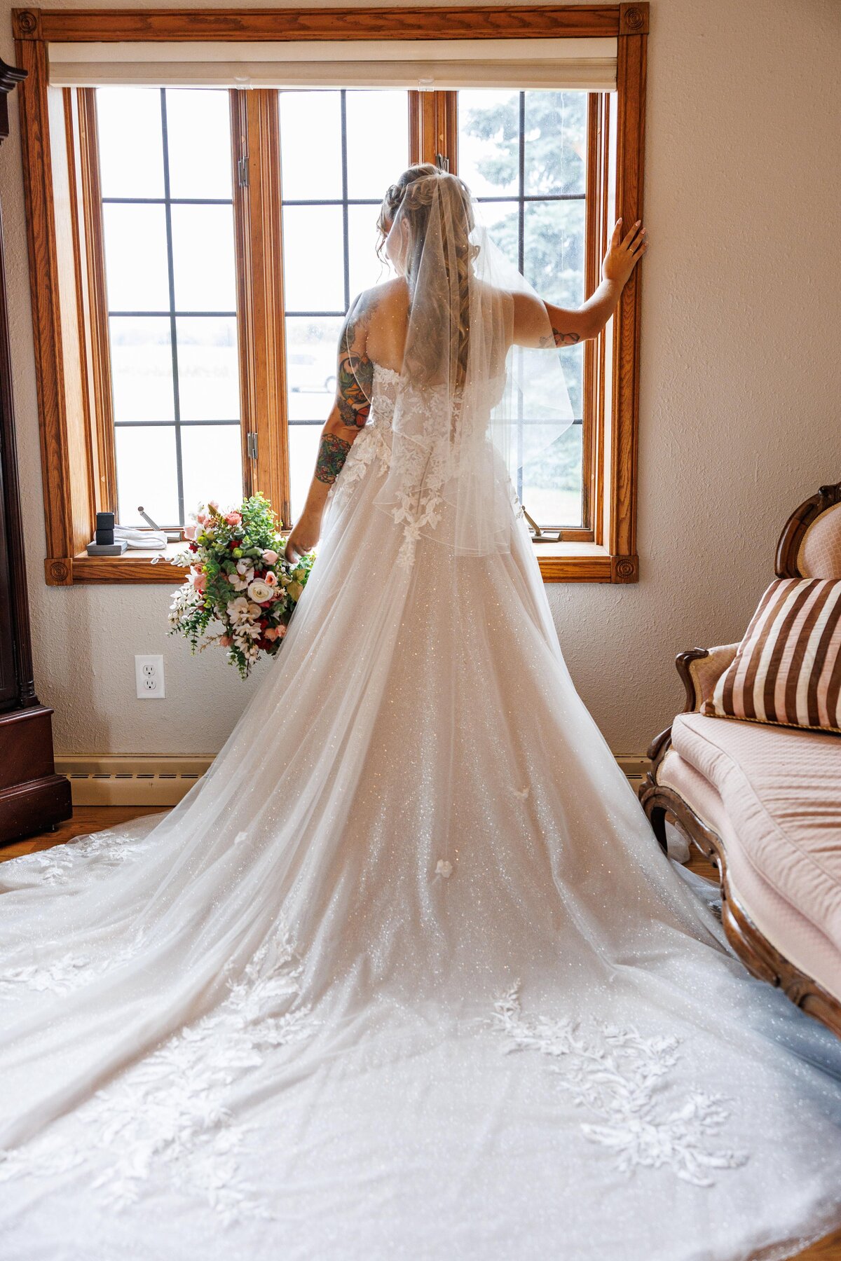 142-Shanda-Matt-Wedding-Photographer-St-Cloud-Brainerd-MN-MindiJenningsPhotography