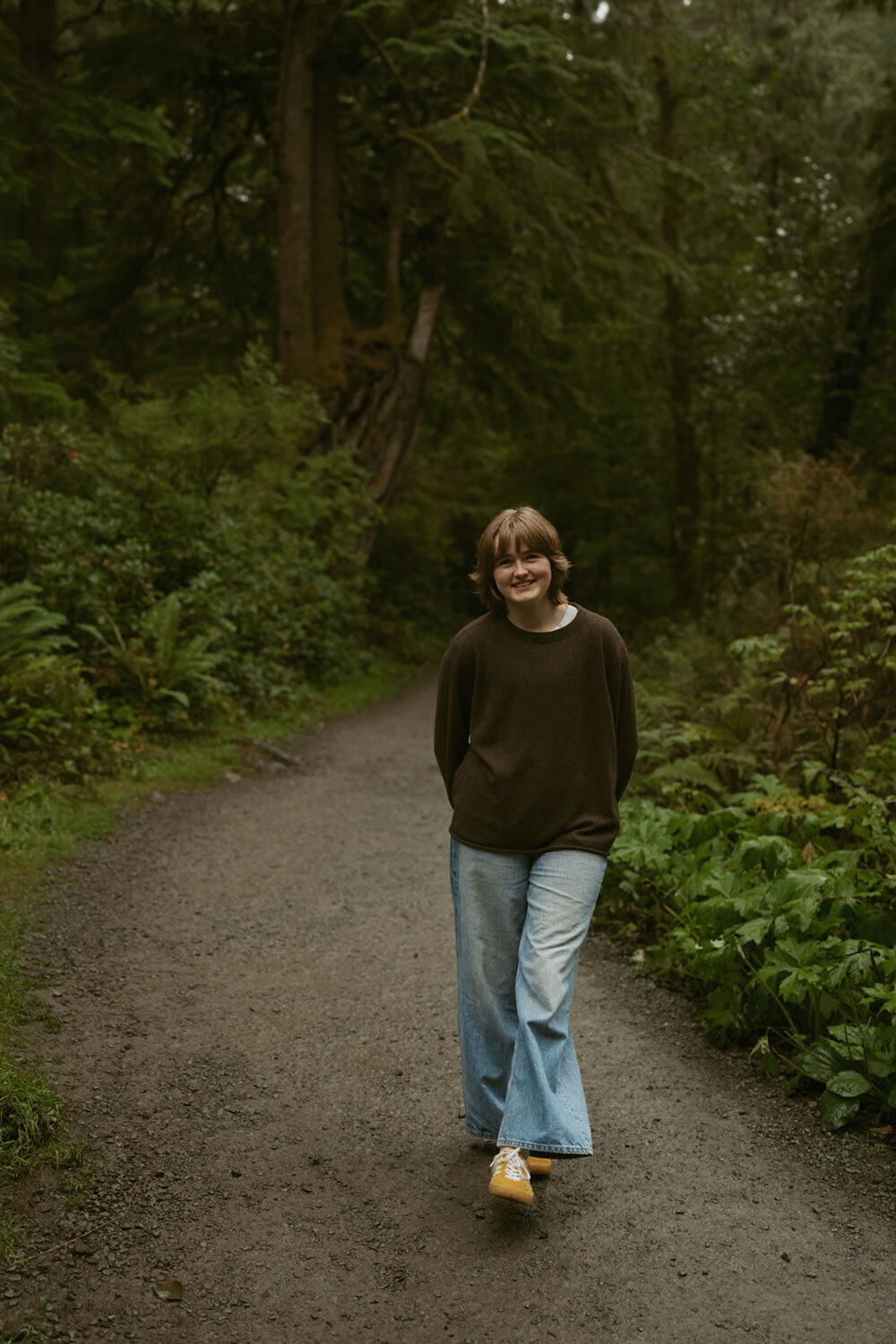 kate-senior-photos-in-cannon-beach-senior-photography-by-emily-noelle-photo-13