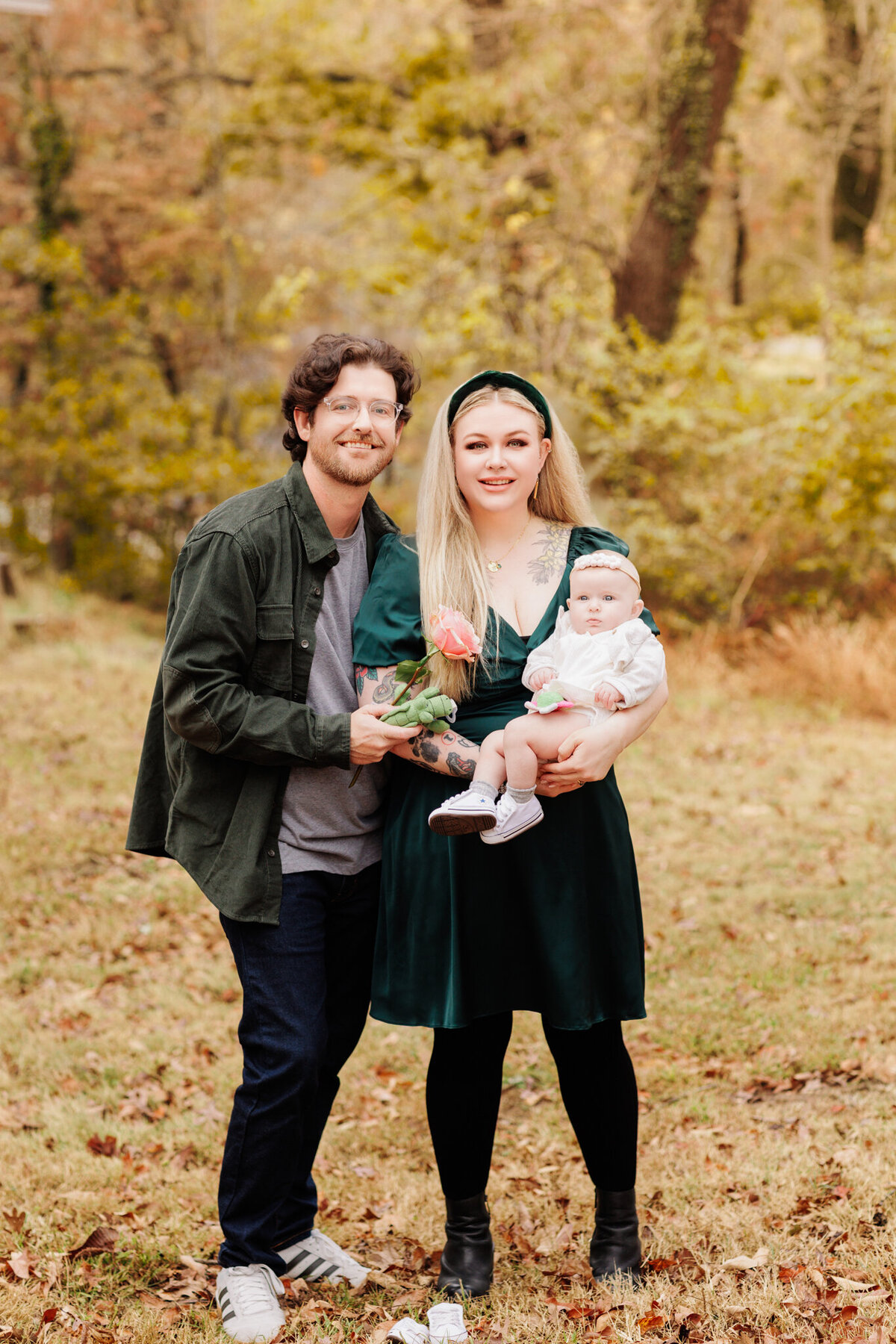 NWA family photographer, Northwest Arkansas best family photography, family portraits near me, professional family photos, family photography packages