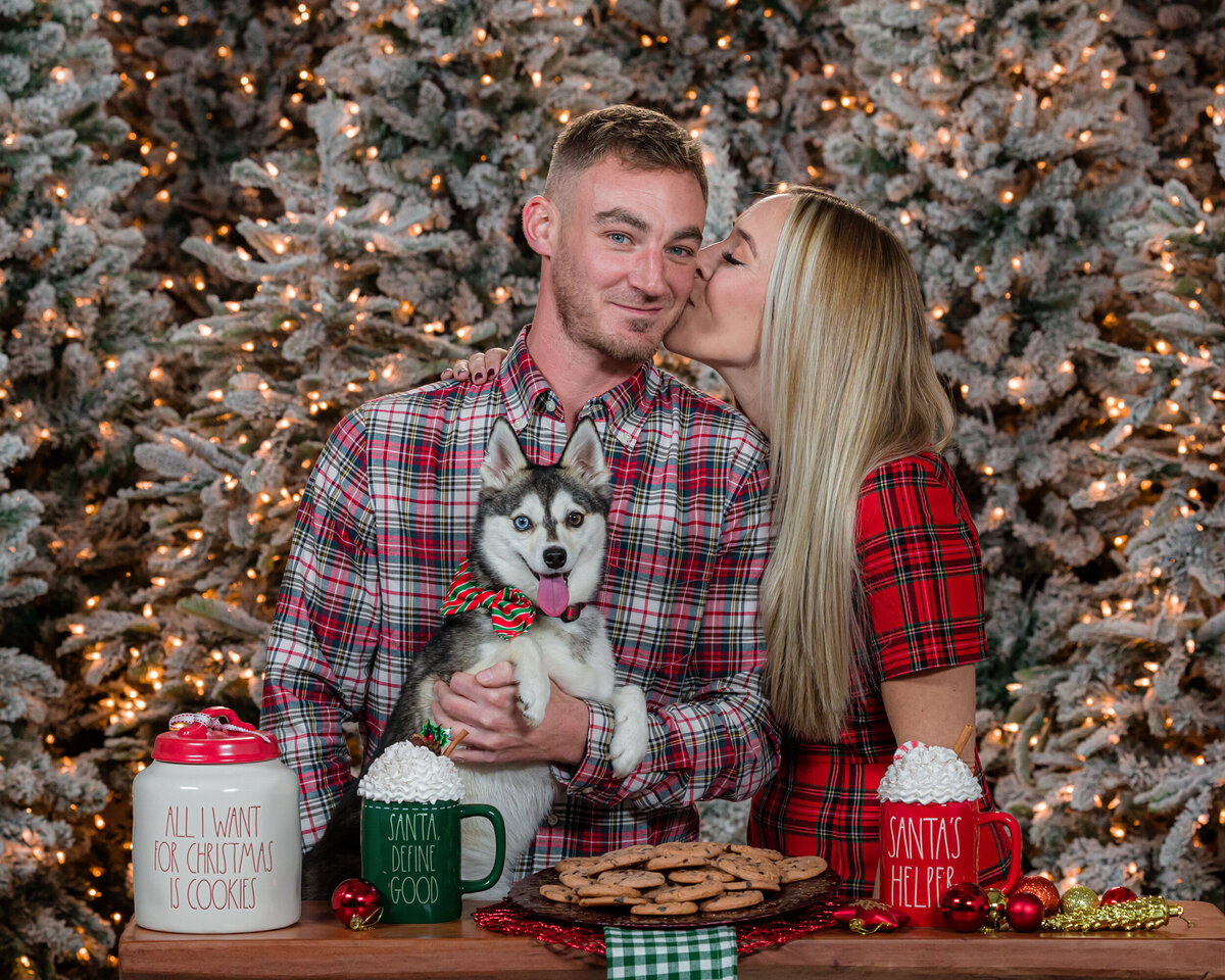 FoxBrazen_HolidayExperience2022Trainor_0035a