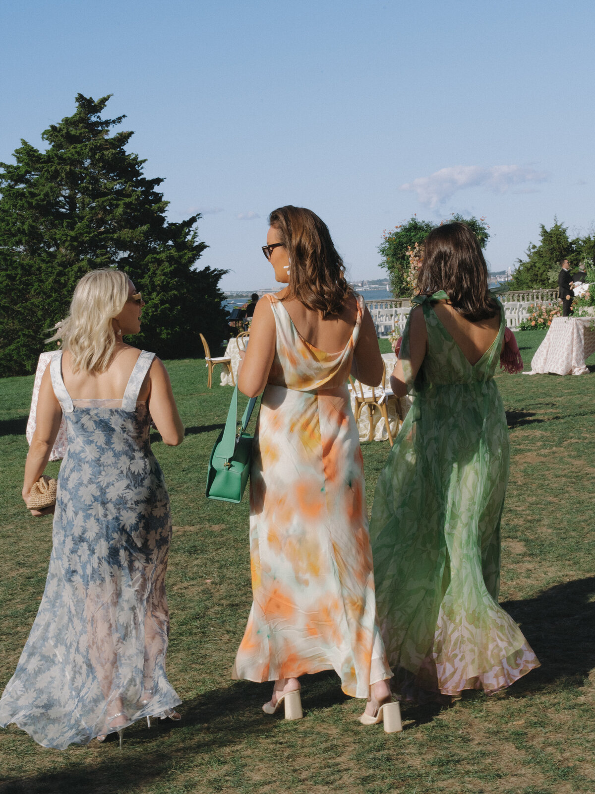 250830JENMAT_adv0140