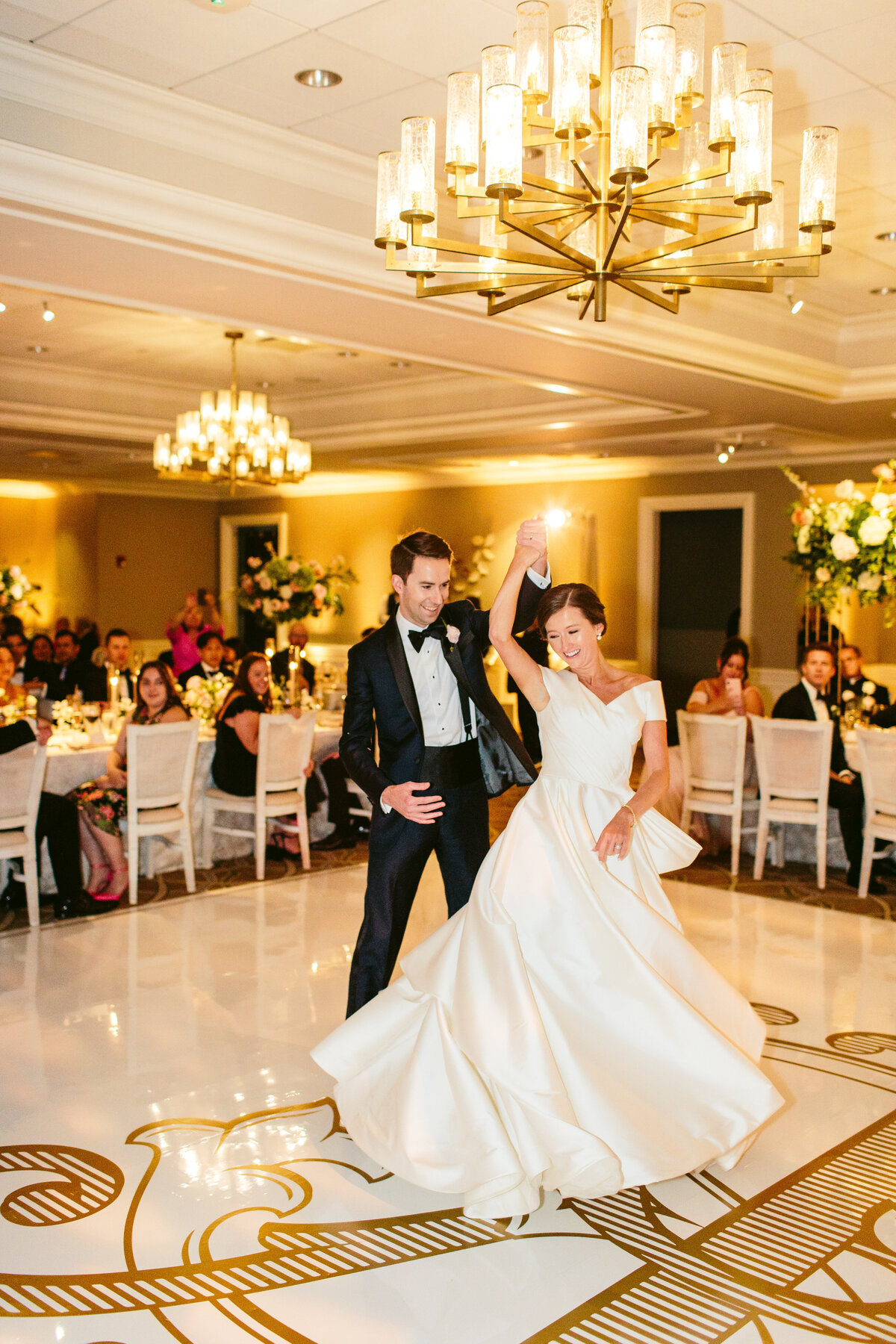 NicodemCreative-Kitty+SpencerWedding-ButterfieldCountryClub-797