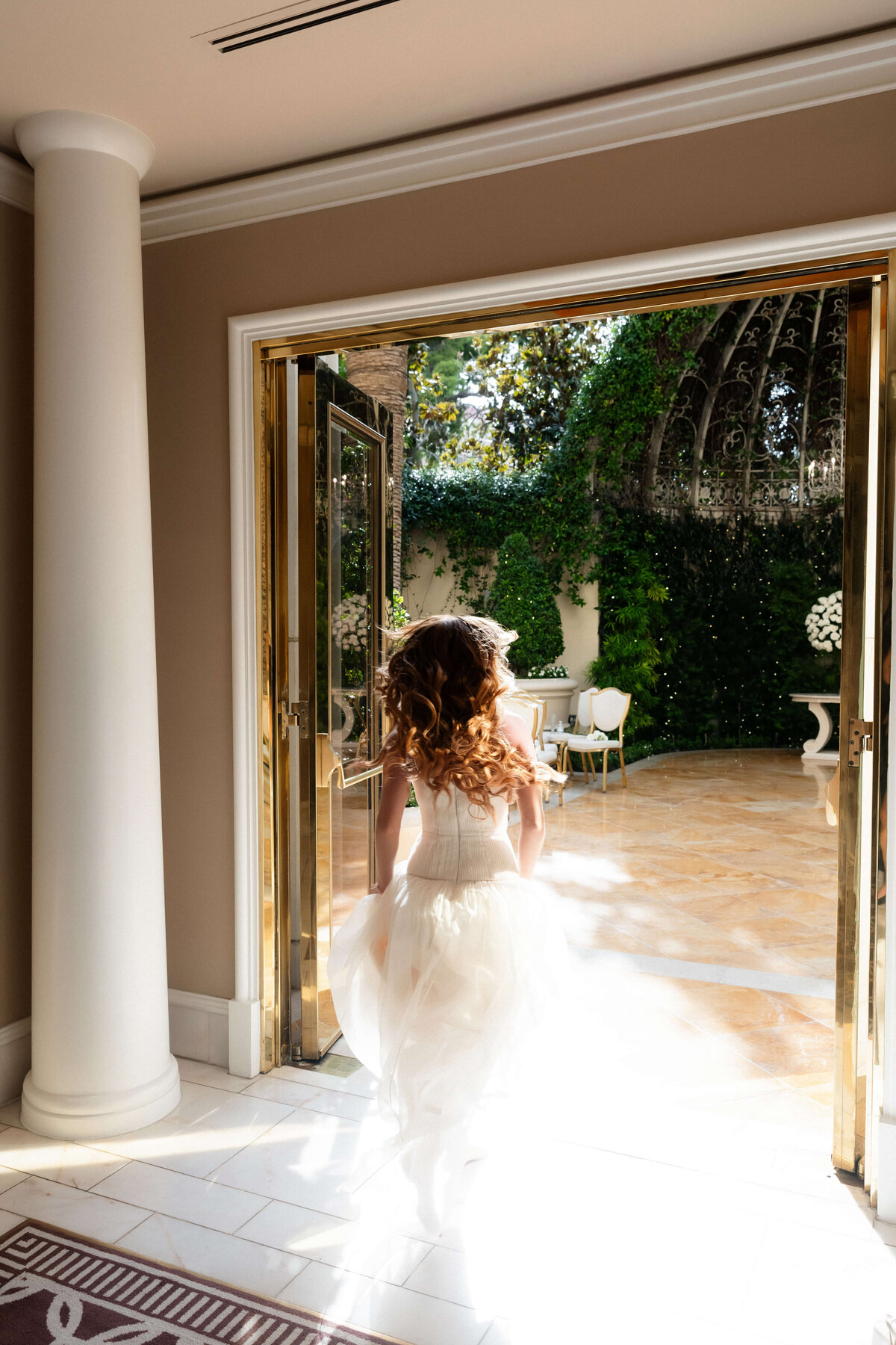 50_riskyexposure_shoshana-kyle_las-vegas-elopement-photography