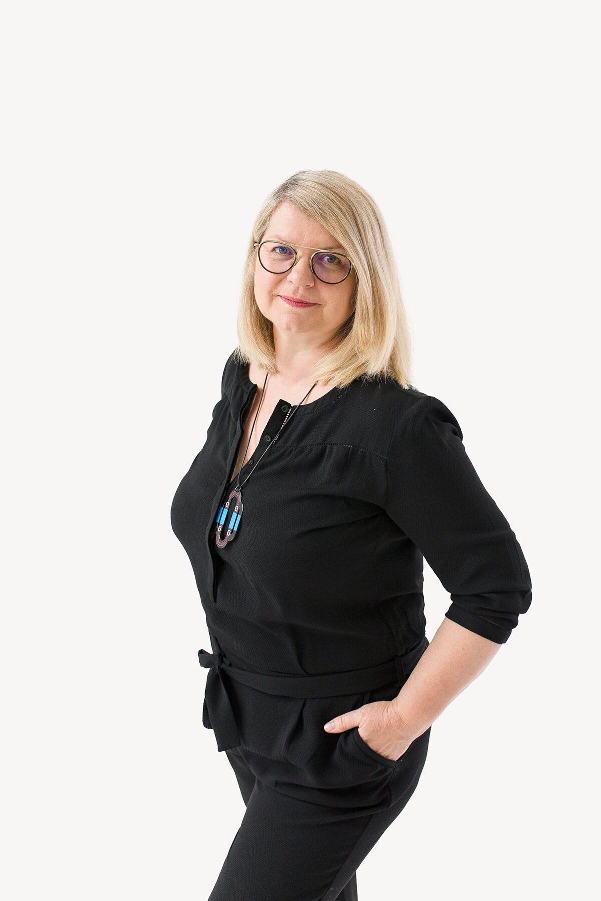portrait professionnel pour femme en studio à Tours
