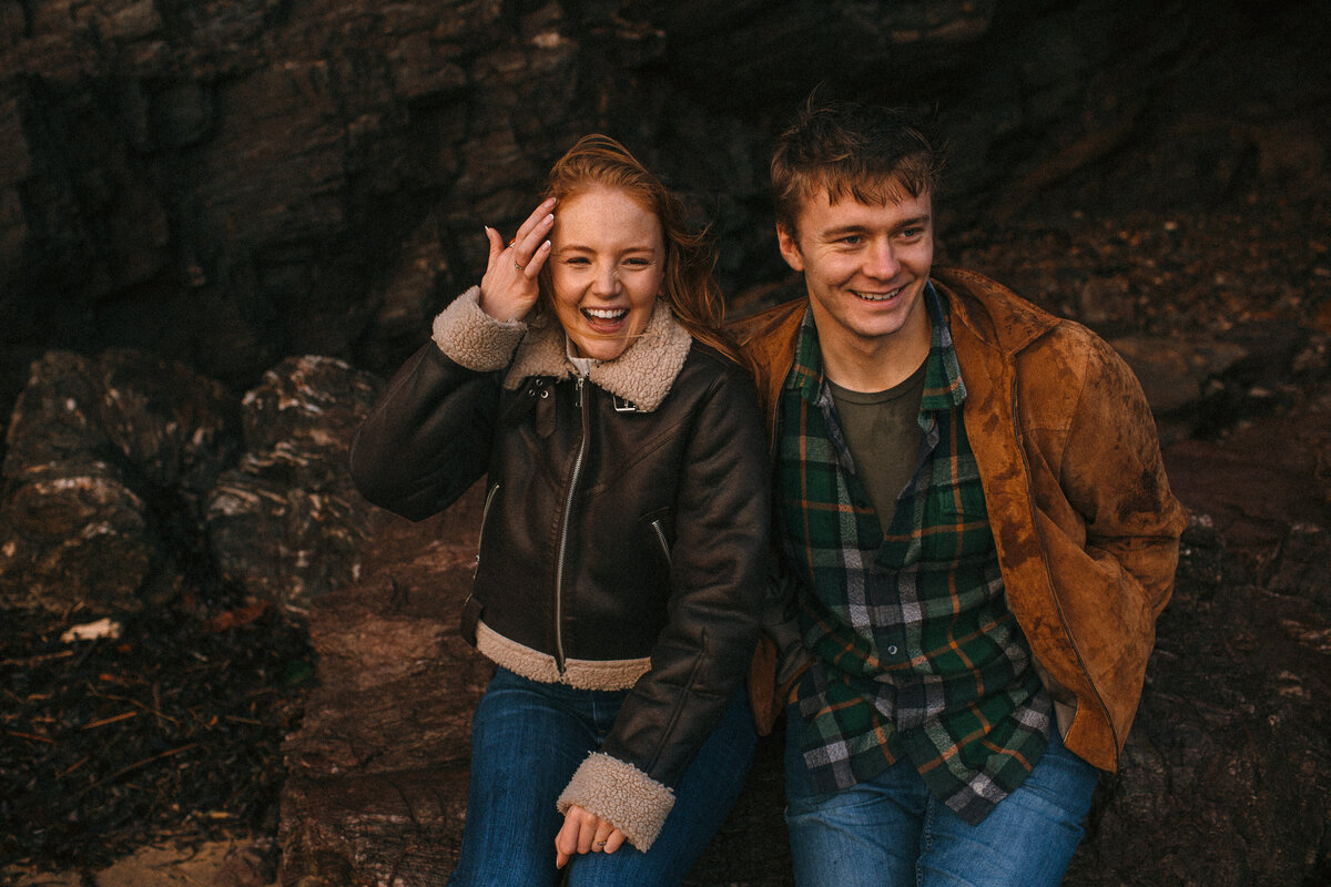 Engagement shoot_couples session_wild winter shoot_Hope Cove_018