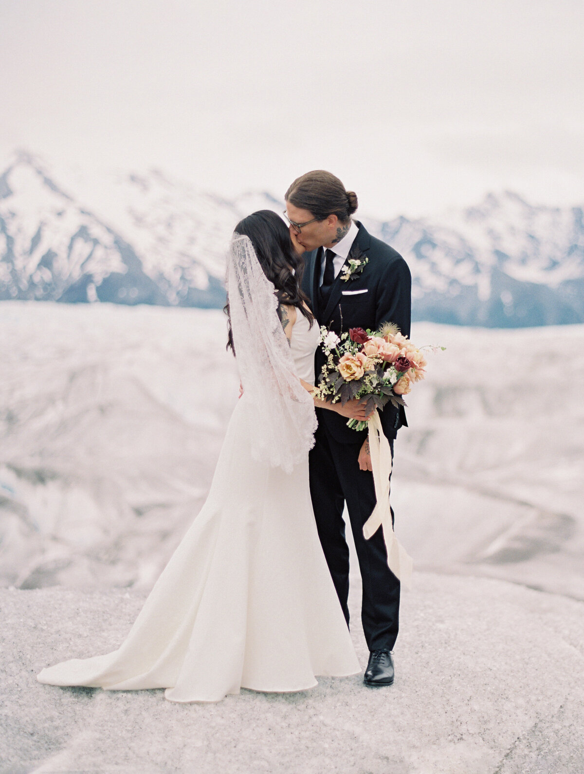 Alaska-Elopement-Knik-Glacier-1136