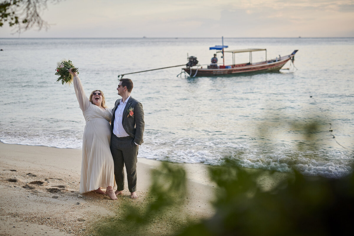 Jessica + Alex Koh Tao Thailand Beach Wedding (21)