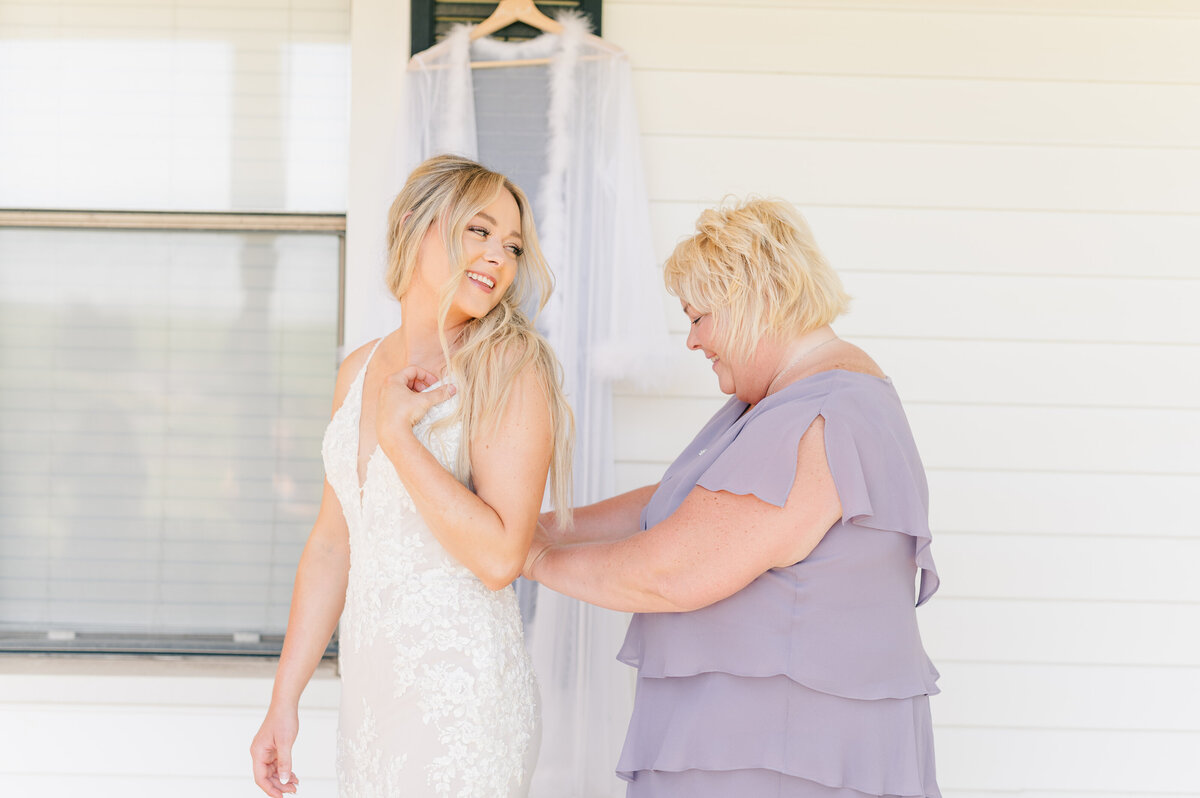 RedBarnFarmsWedding-20