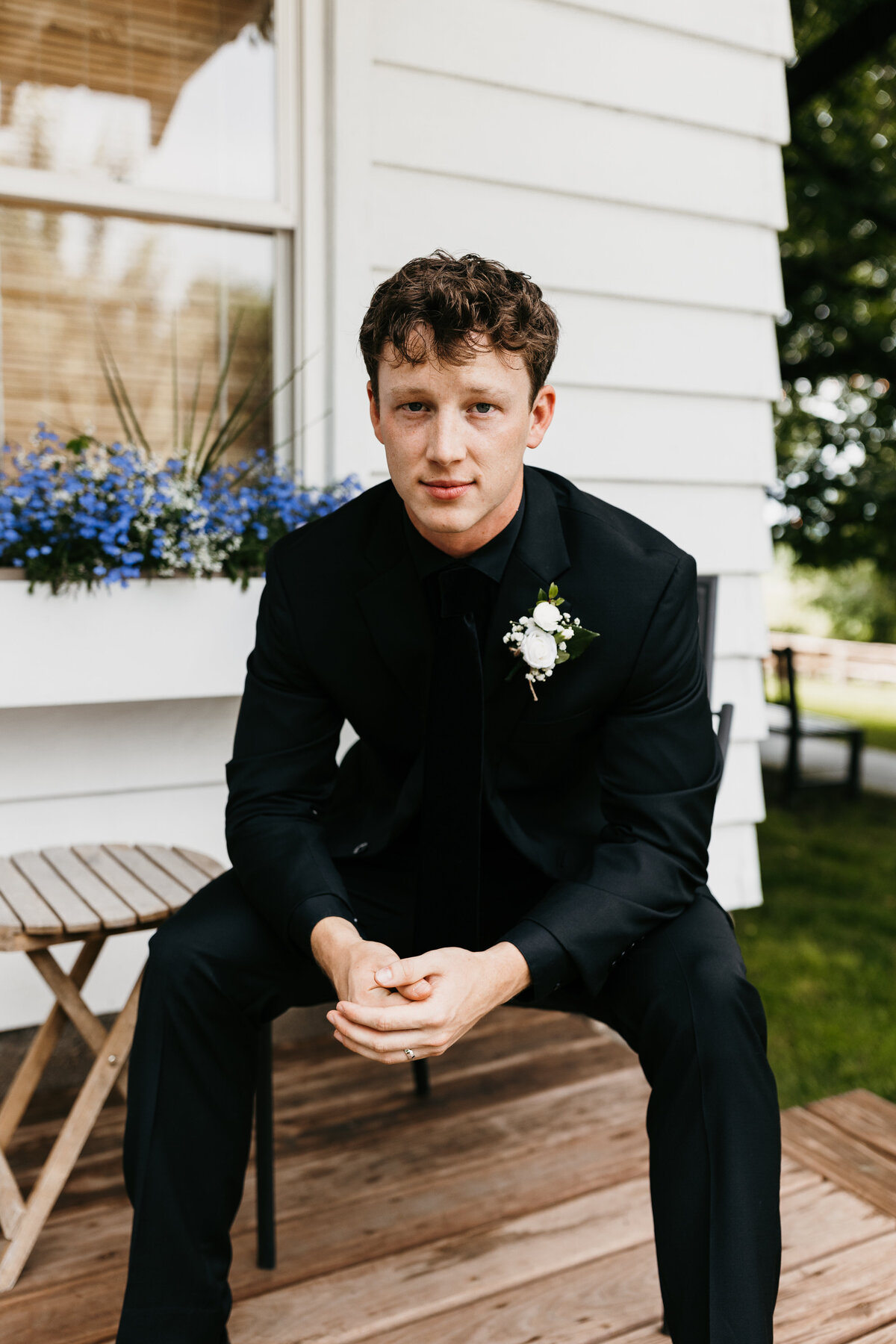 Aaron + Tessa_Sneak Gallery-111