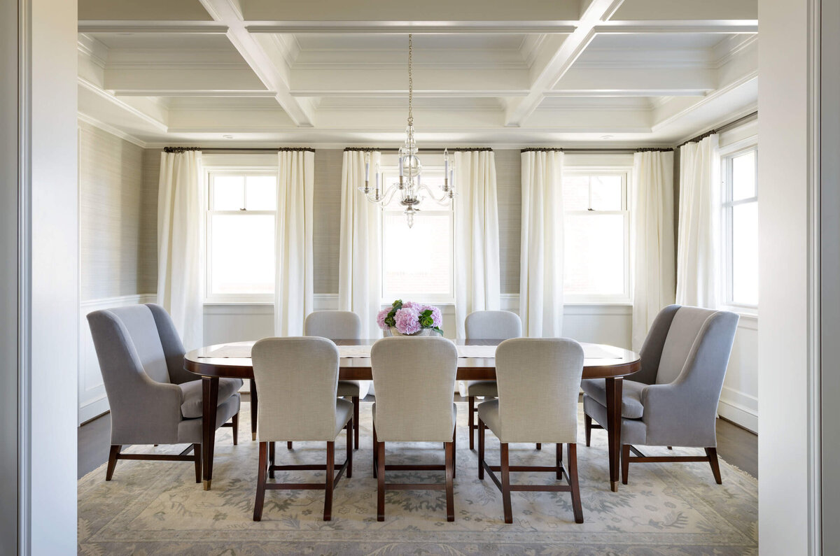 comfortable-living-room-design_Magnolia-Seattle-Washington_Marianne-Simon-Interior-Design.jpg