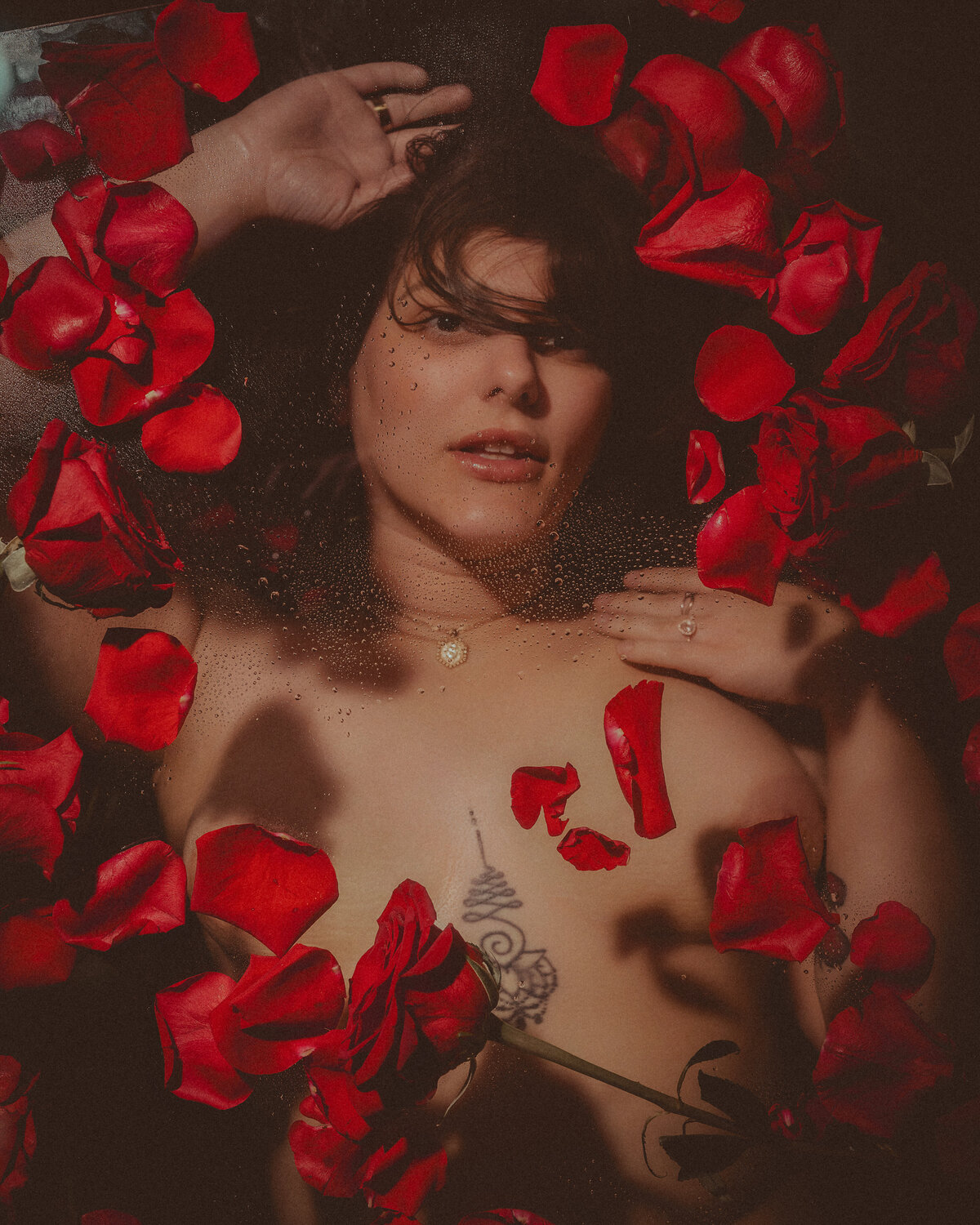 lovespellboudoir-sam_roses-70