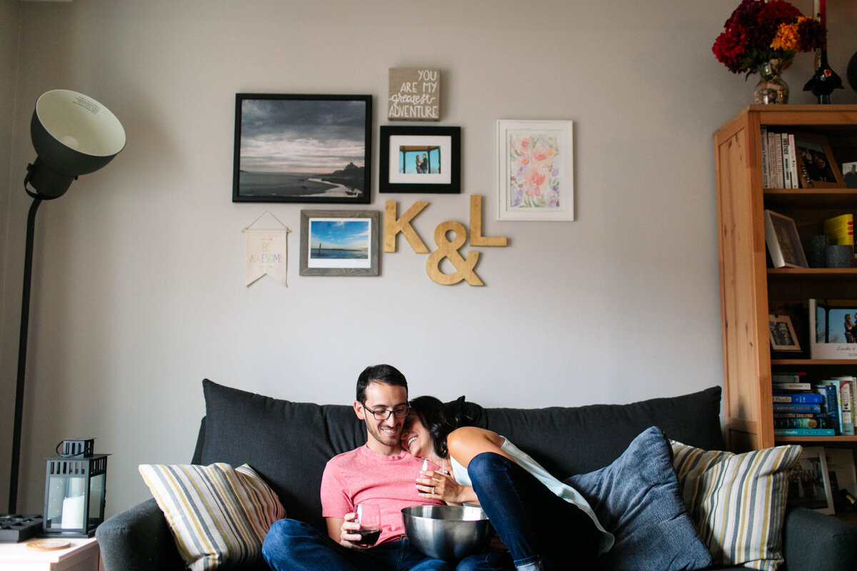 candid-boston-engagement-photographer-zev-fisher039