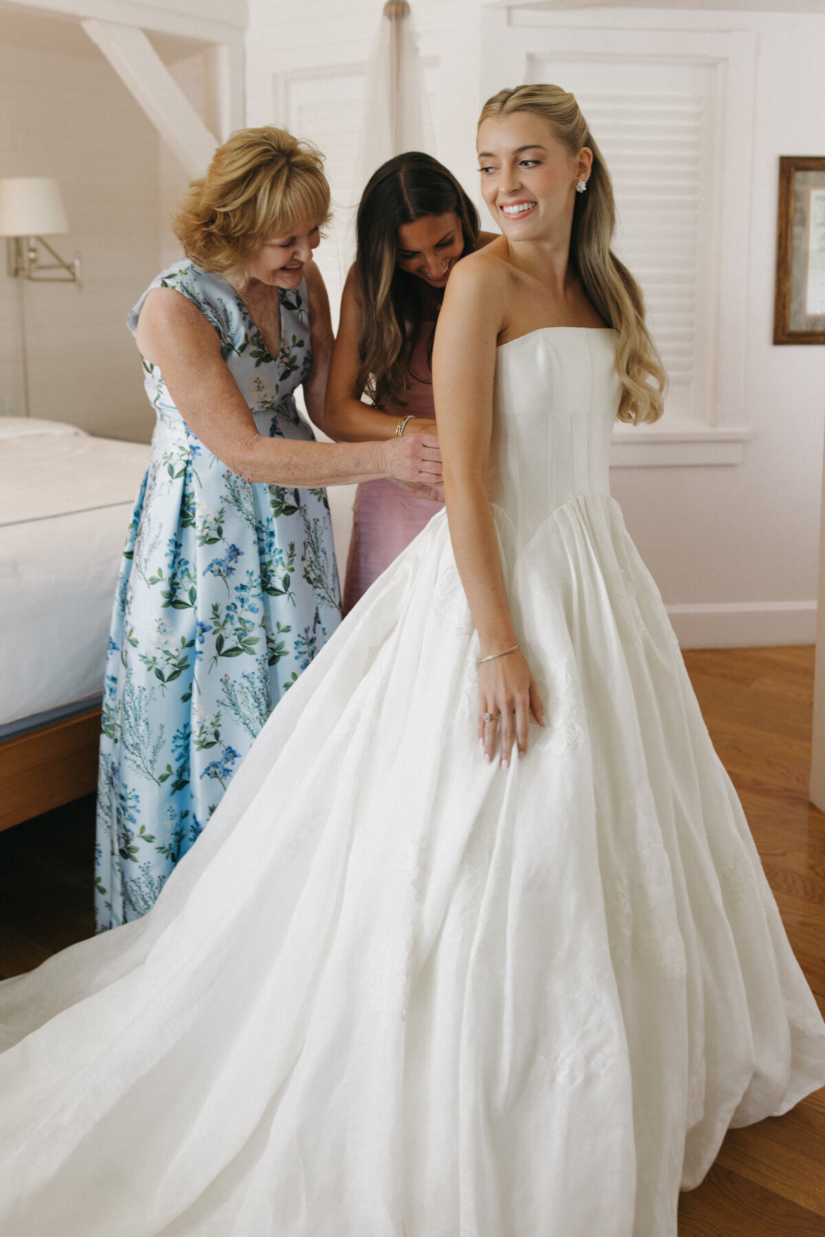 250830JENMAT_adv0042