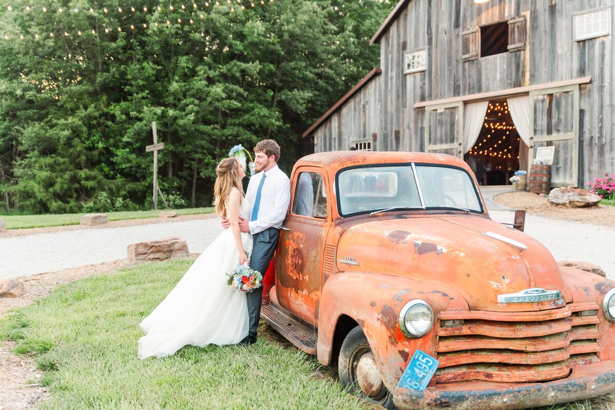 Cassie-And-Frances-wedding-Photographer-Mexico-Jefferson-City-Columbia-St.Louis-Kansas-City-Missouri-Kansas
