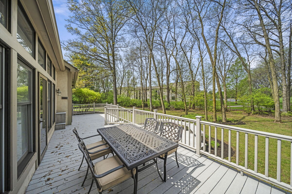 102-web-or-mls-A7405625