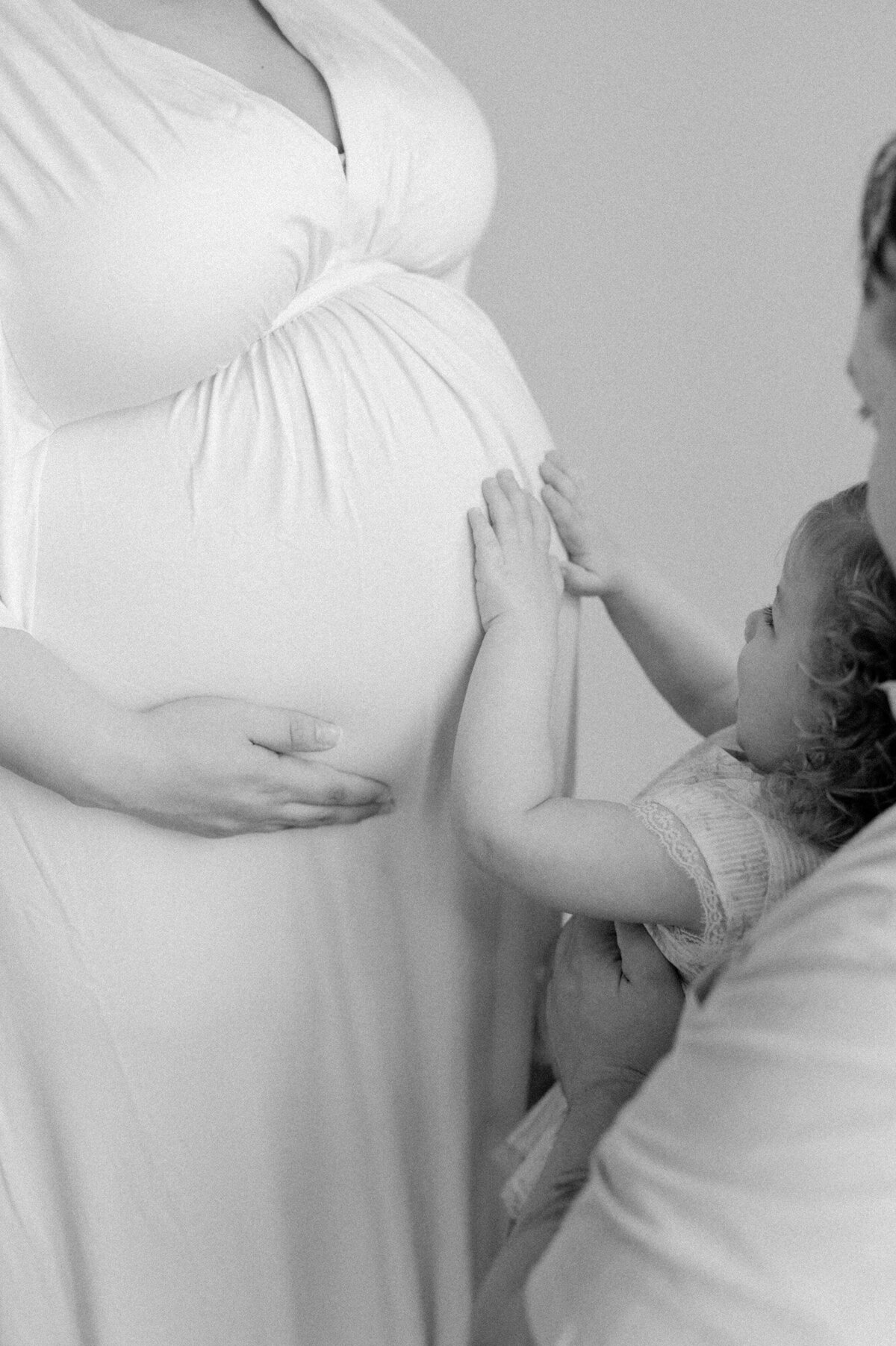 seattle-studio-maternity-session-18