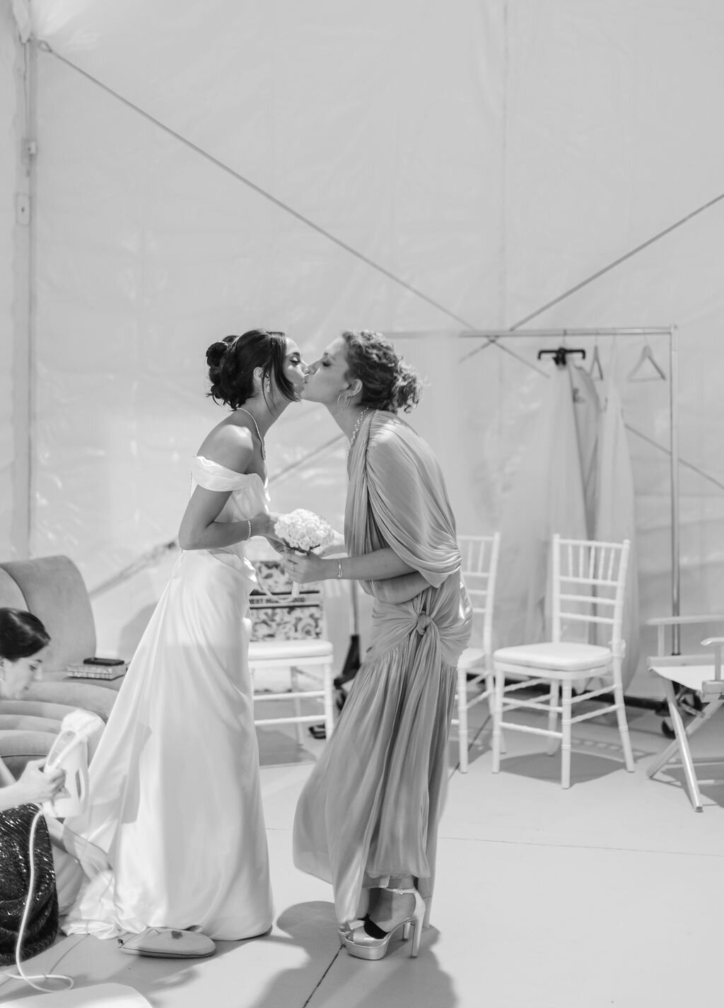 Candid_NikiRhodesPhoto(81of168)
