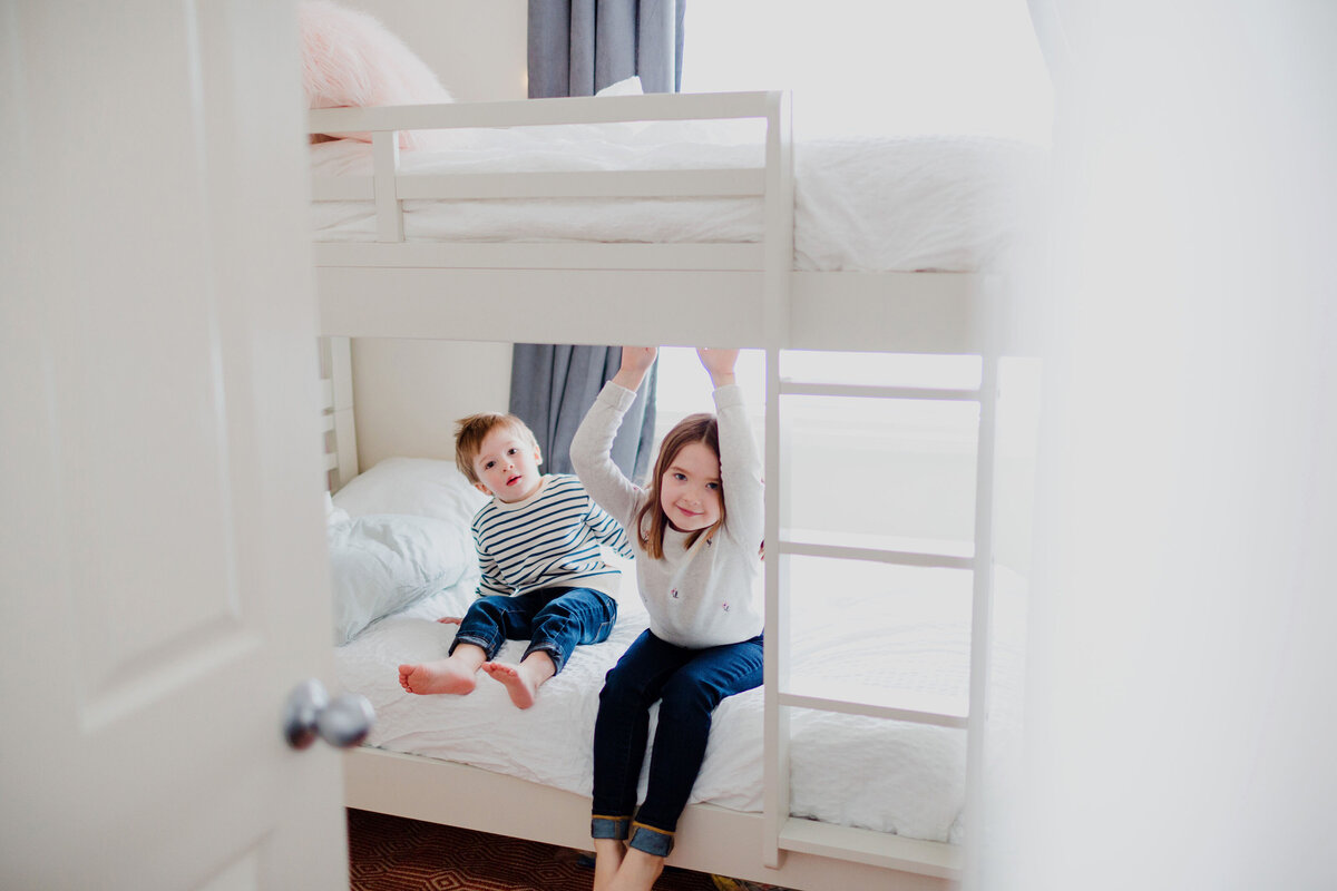 Small homes family sessions in Regina