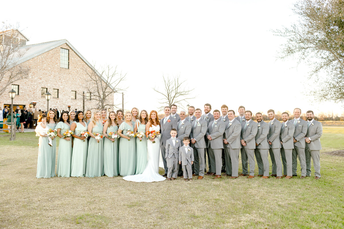 Beckendorff Farms Wedding_Kasey Lynn Photography_035